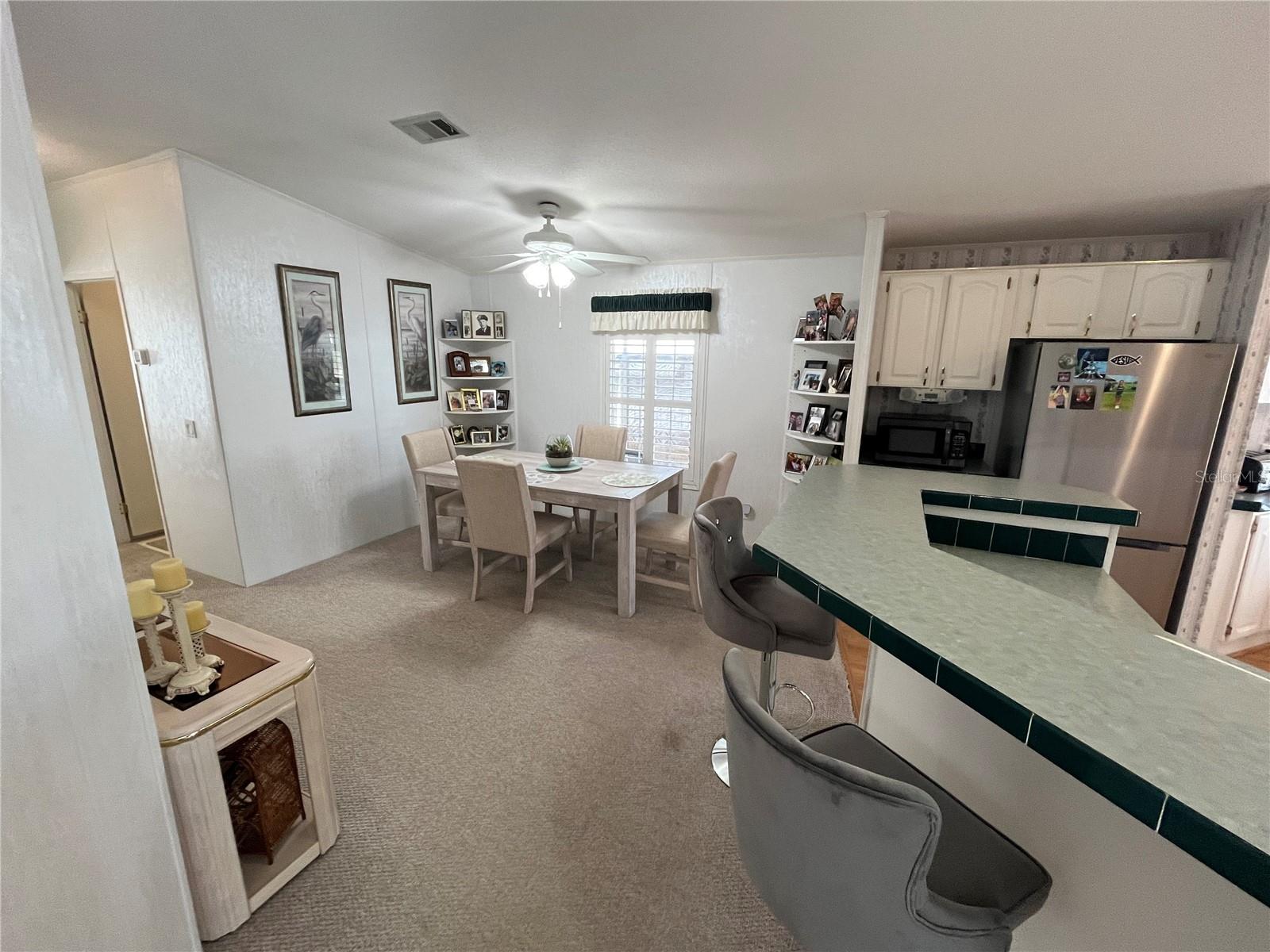 Image 16 of 45 For 723 Locarno Drive