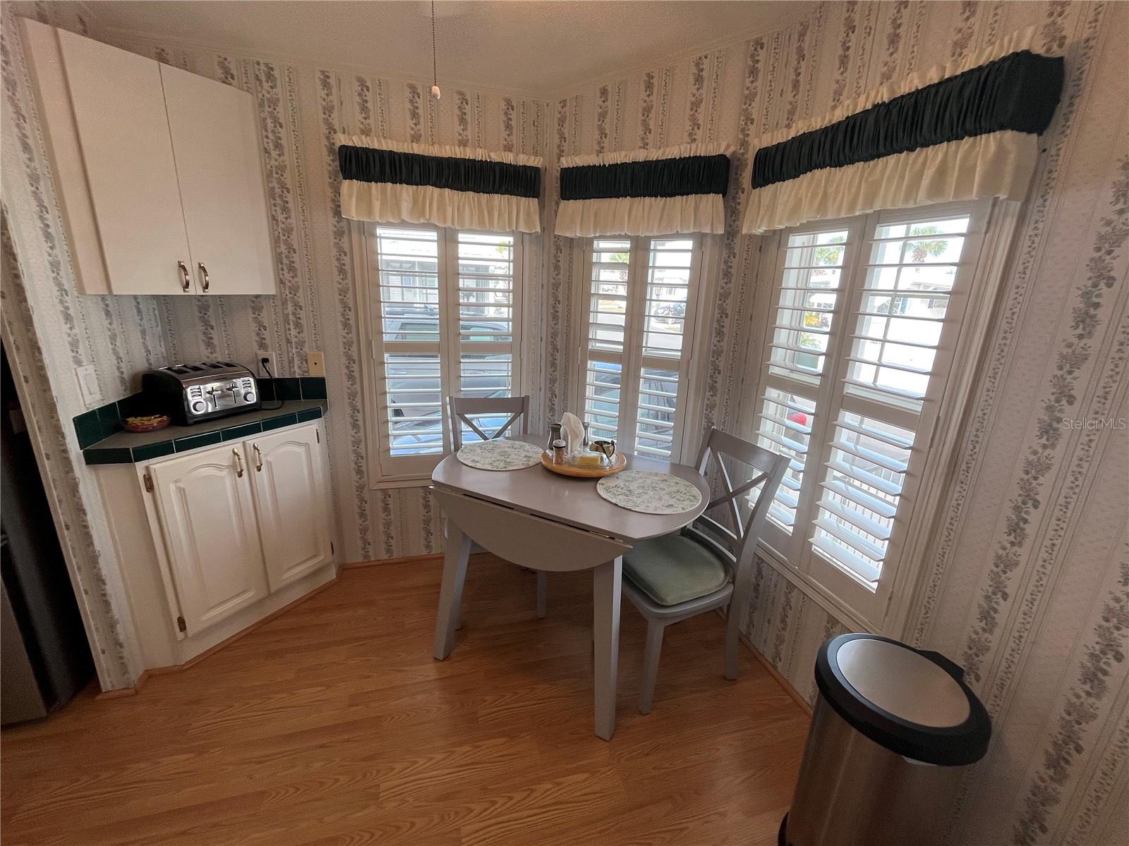 Image 23 of 45 For 723 Locarno Drive