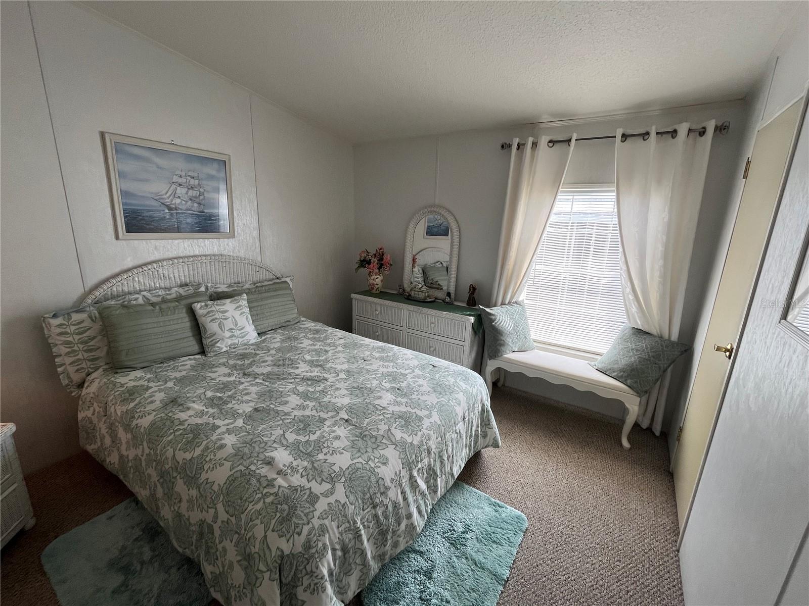 Image 27 of 45 For 723 Locarno Drive