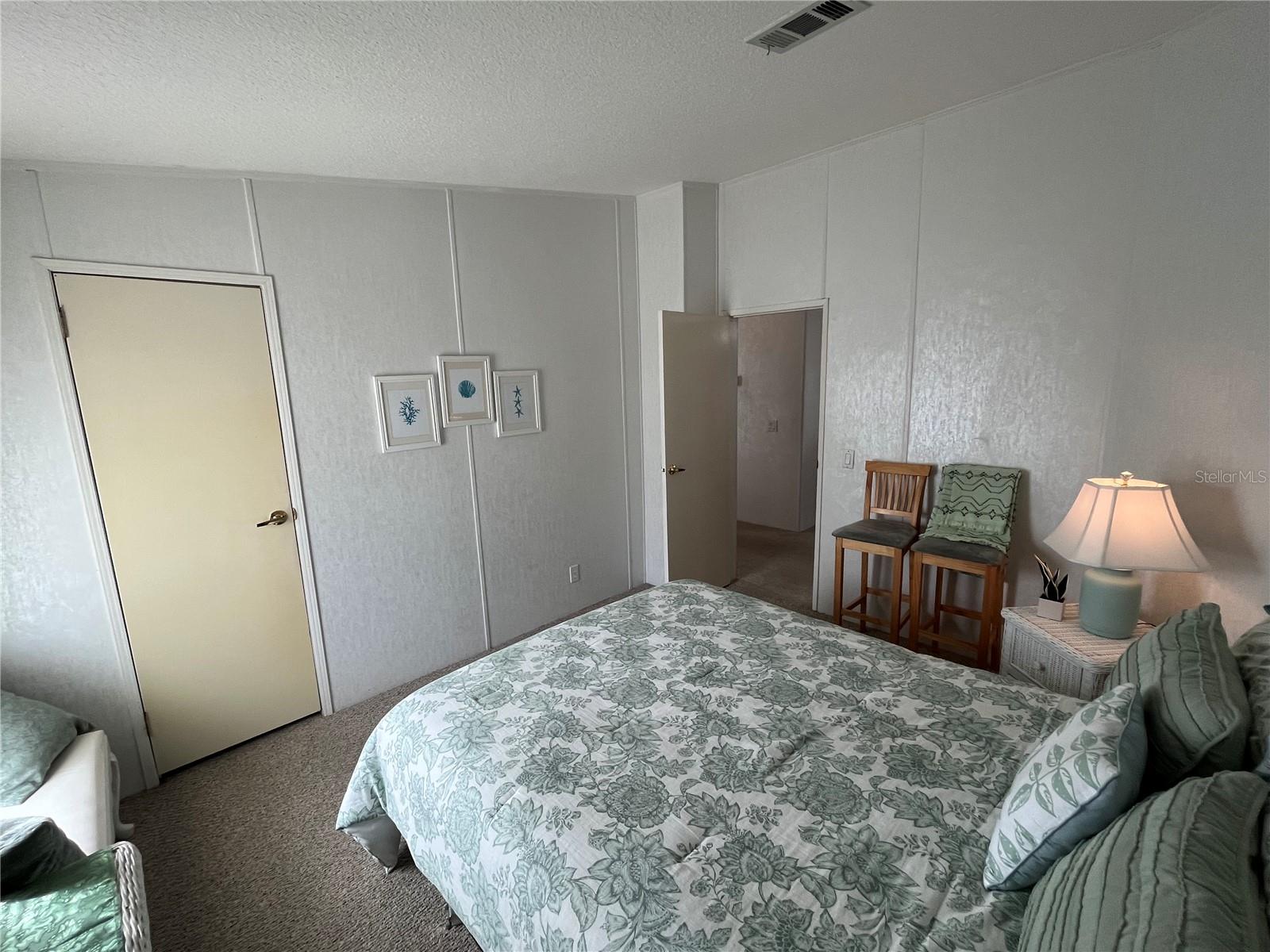 Image 29 of 45 For 723 Locarno Drive