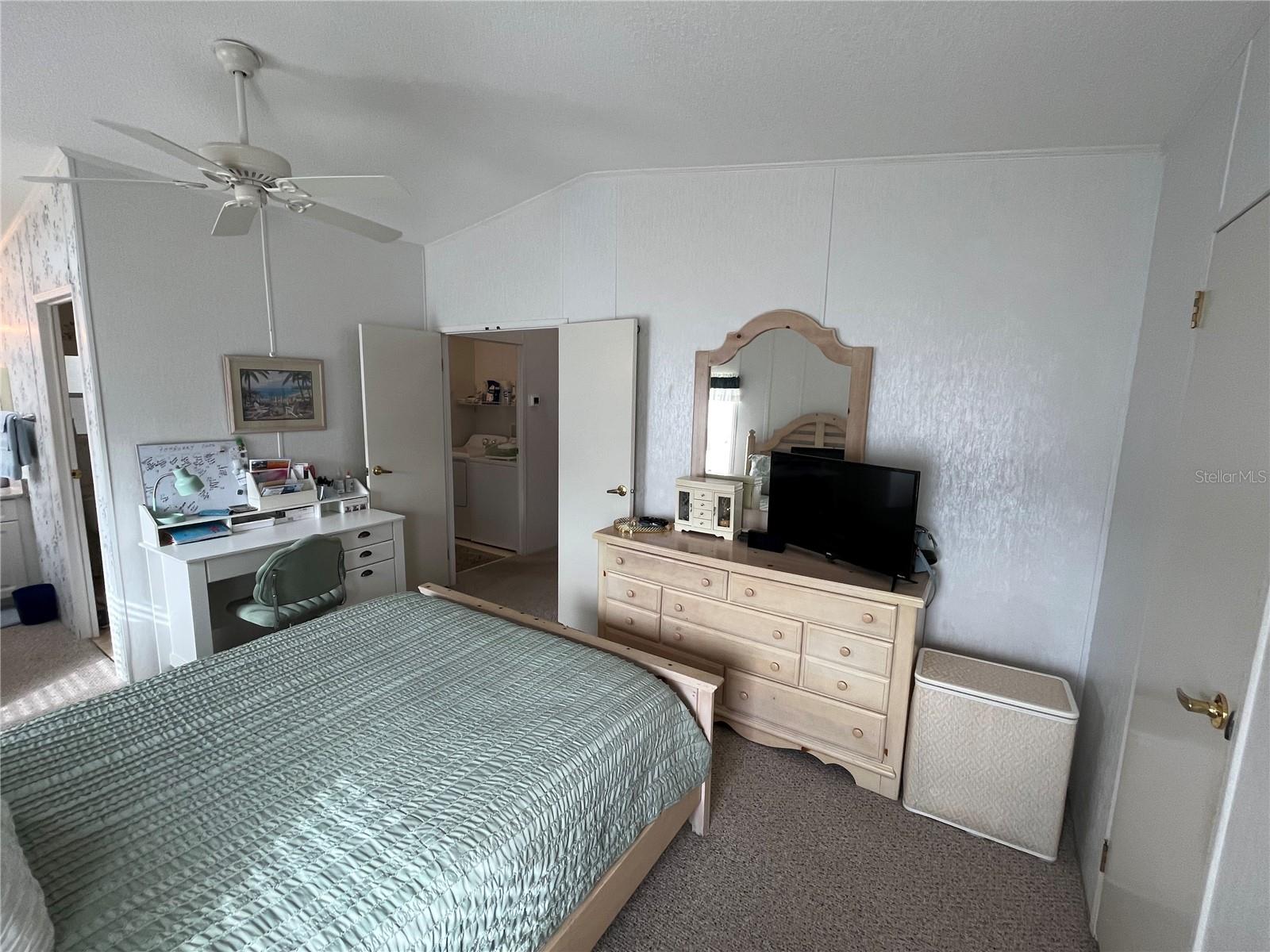 Image 35 of 45 For 723 Locarno Drive