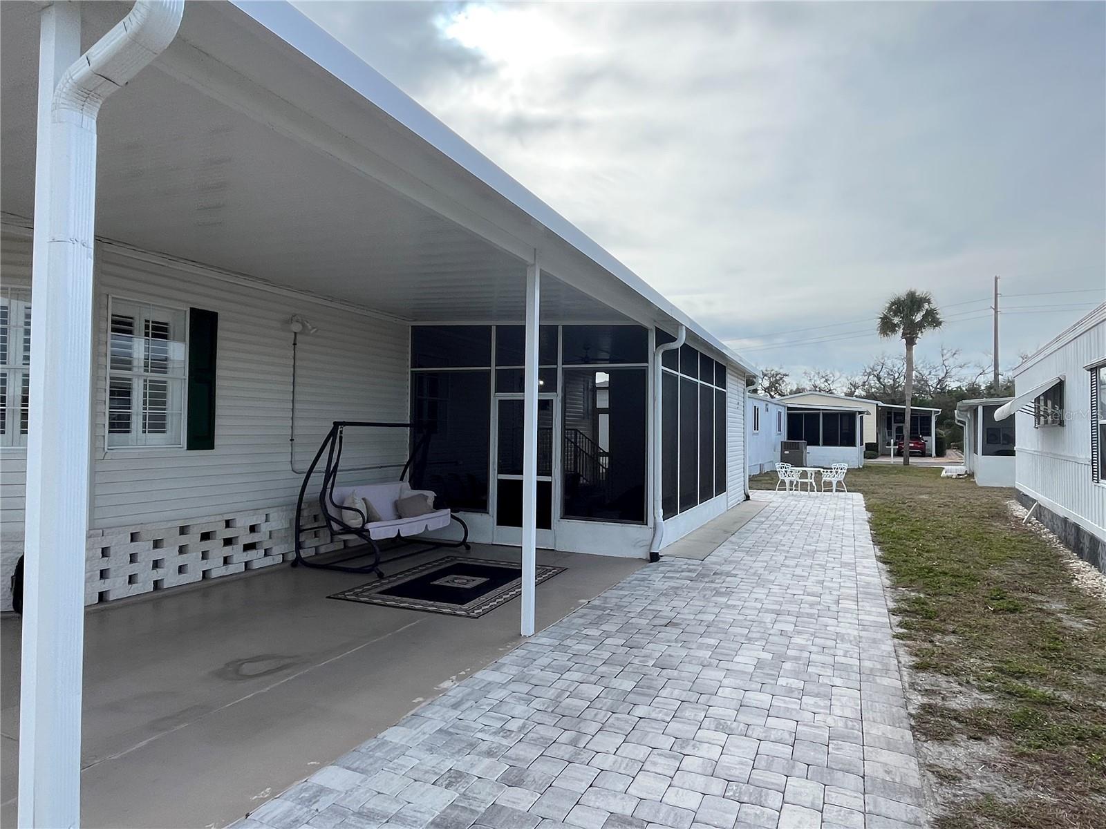 Image 4 of 45 For 723 Locarno Drive