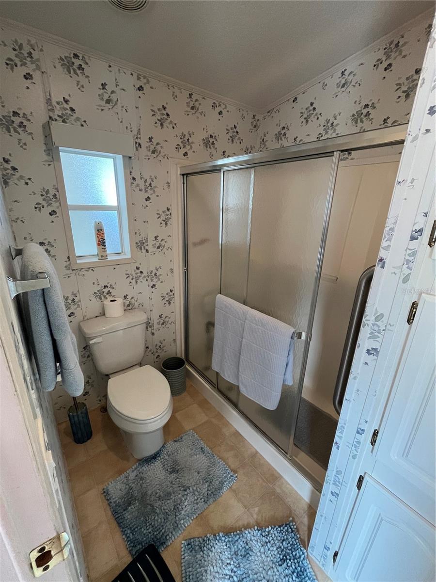 Image 41 of 45 For 723 Locarno Drive