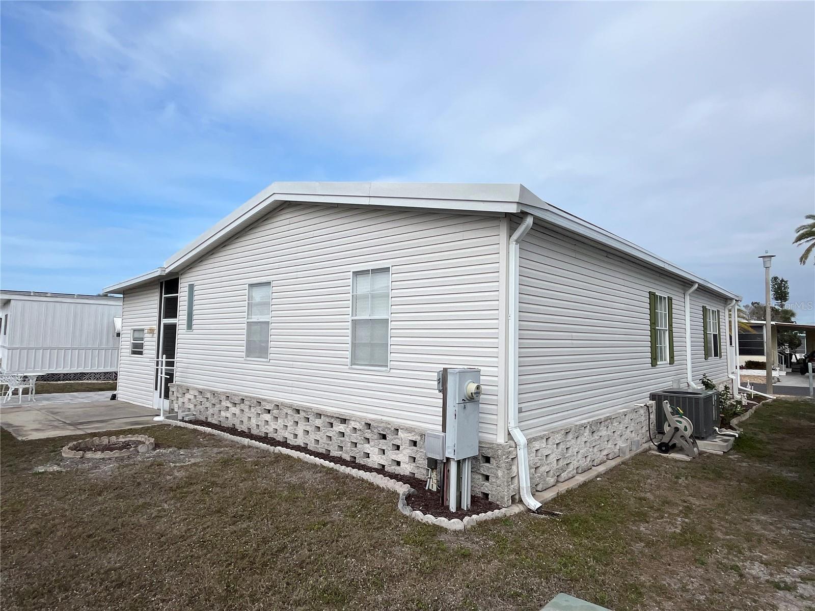 Image 8 of 45 For 723 Locarno Drive