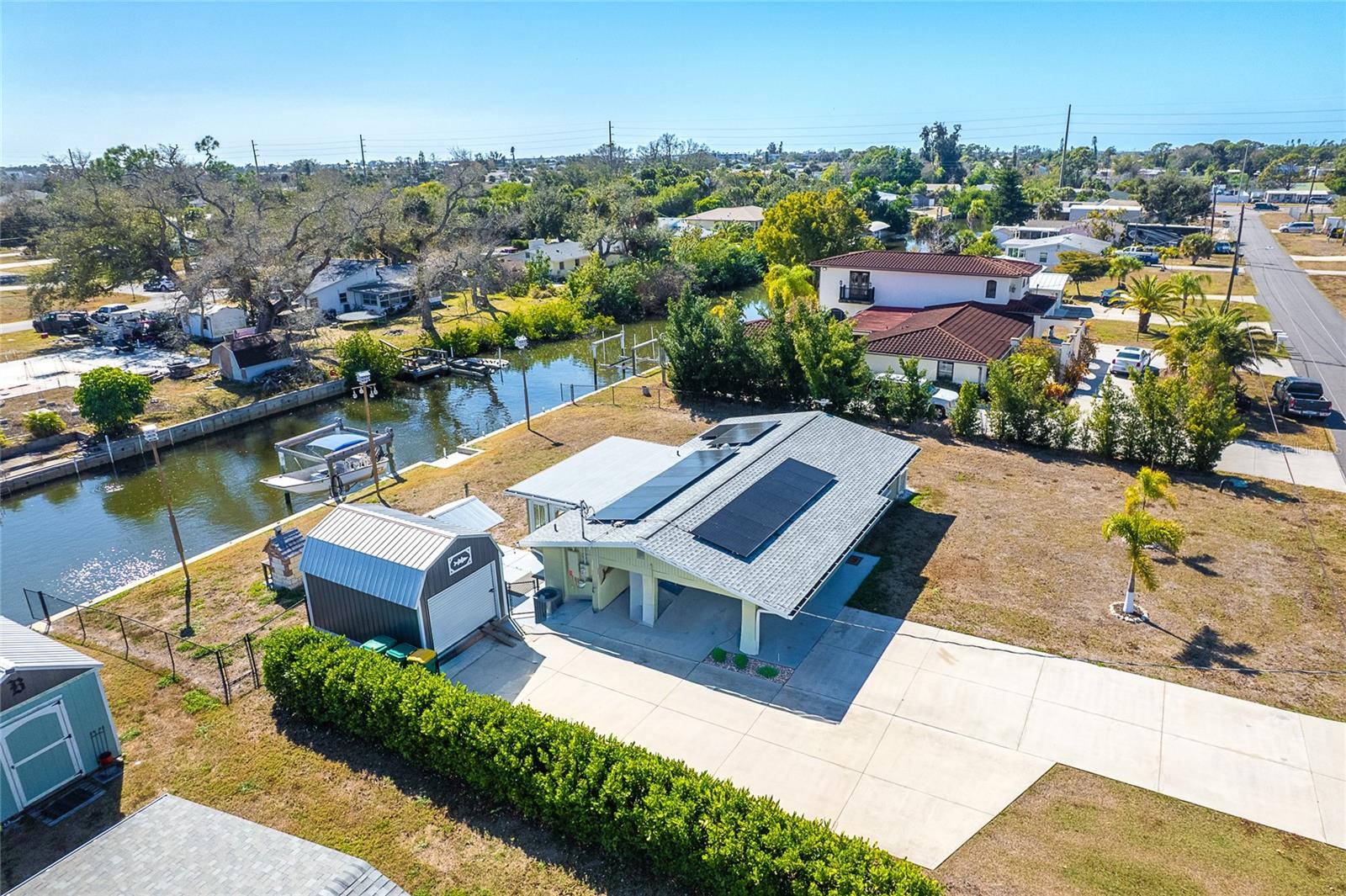 Details for 825 5th Street, ENGLEWOOD, FL 34223