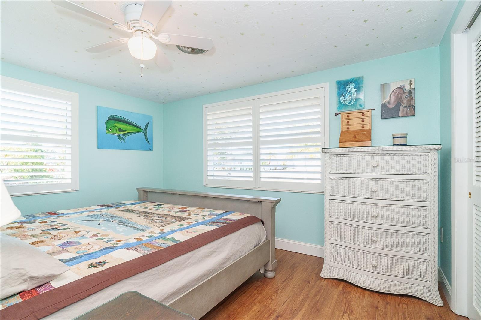 Image 11 of 52 For 825 5th Street