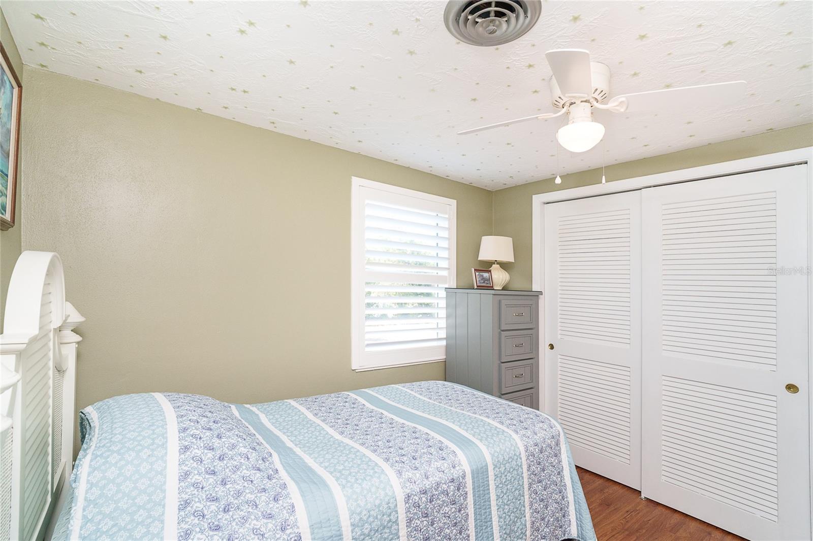 Image 15 of 52 For 825 5th Street