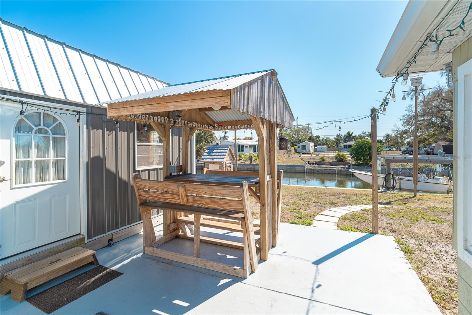 Image 26 of 52 For 825 5th Street