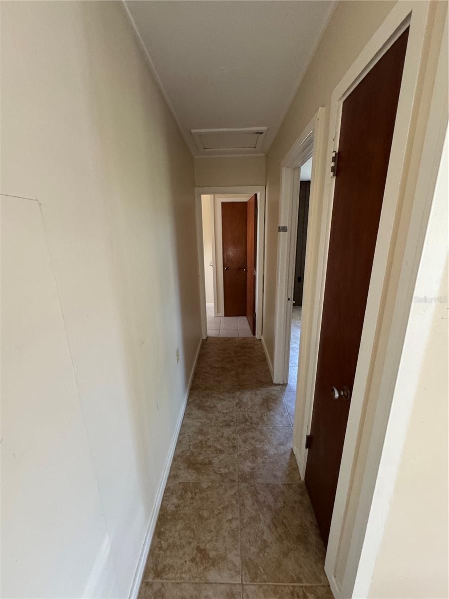 Image 4 of 6 For 242 Cedar Street 8