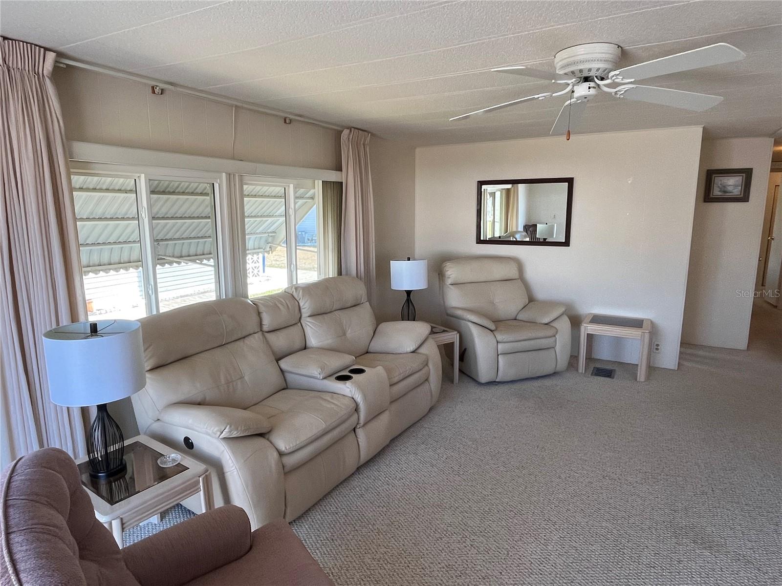 Image 11 of 35 For 416 Vasto Drive