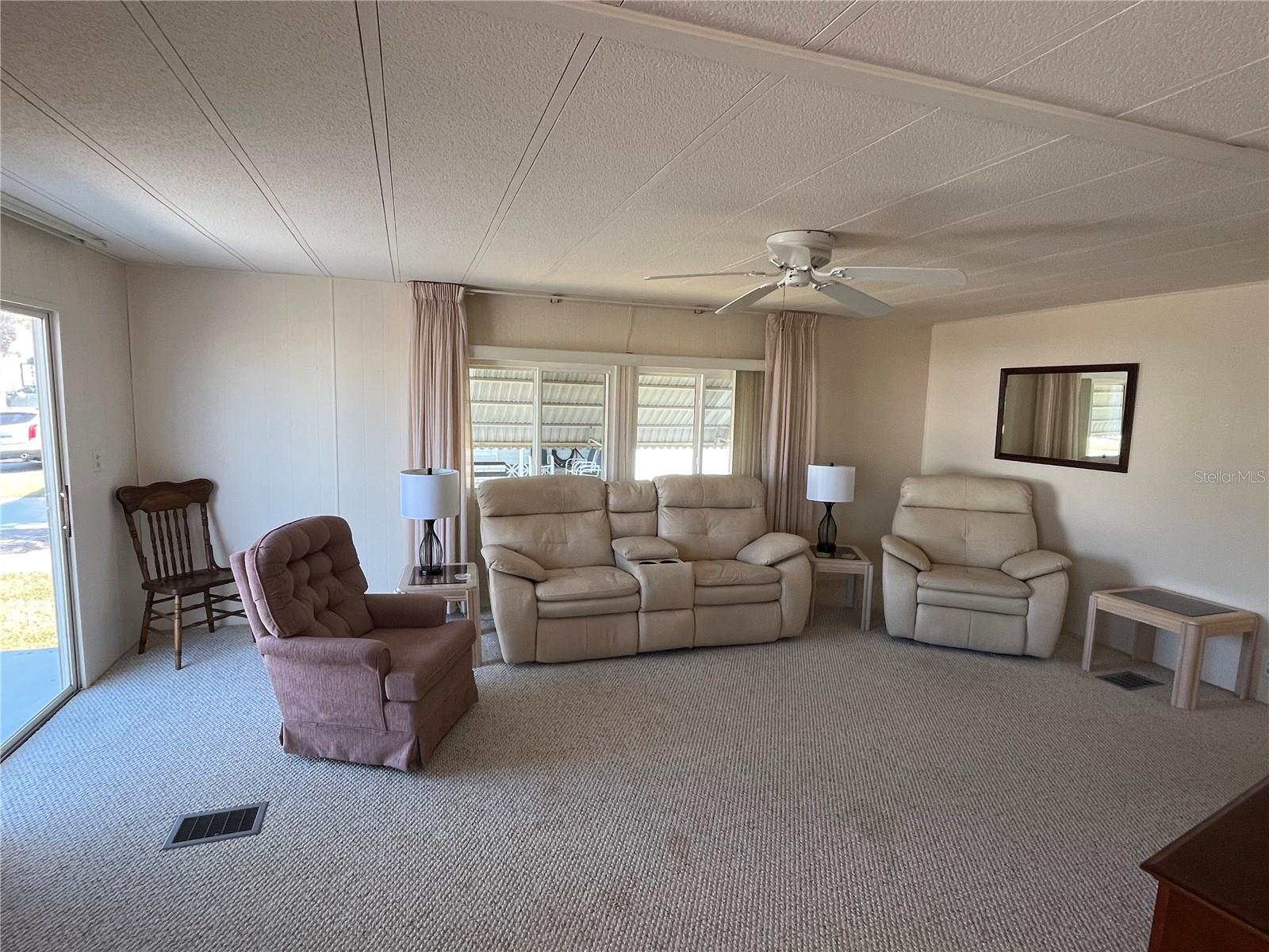 Image 12 of 35 For 416 Vasto Drive