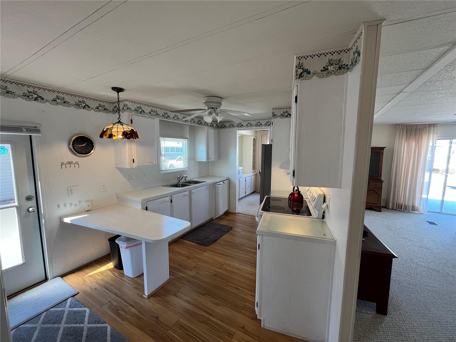 Image 19 of 35 For 416 Vasto Drive