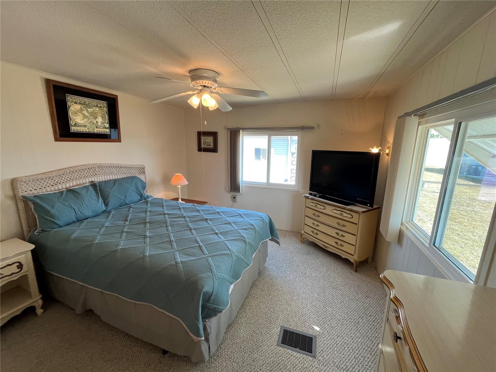 Image 28 of 35 For 416 Vasto Drive