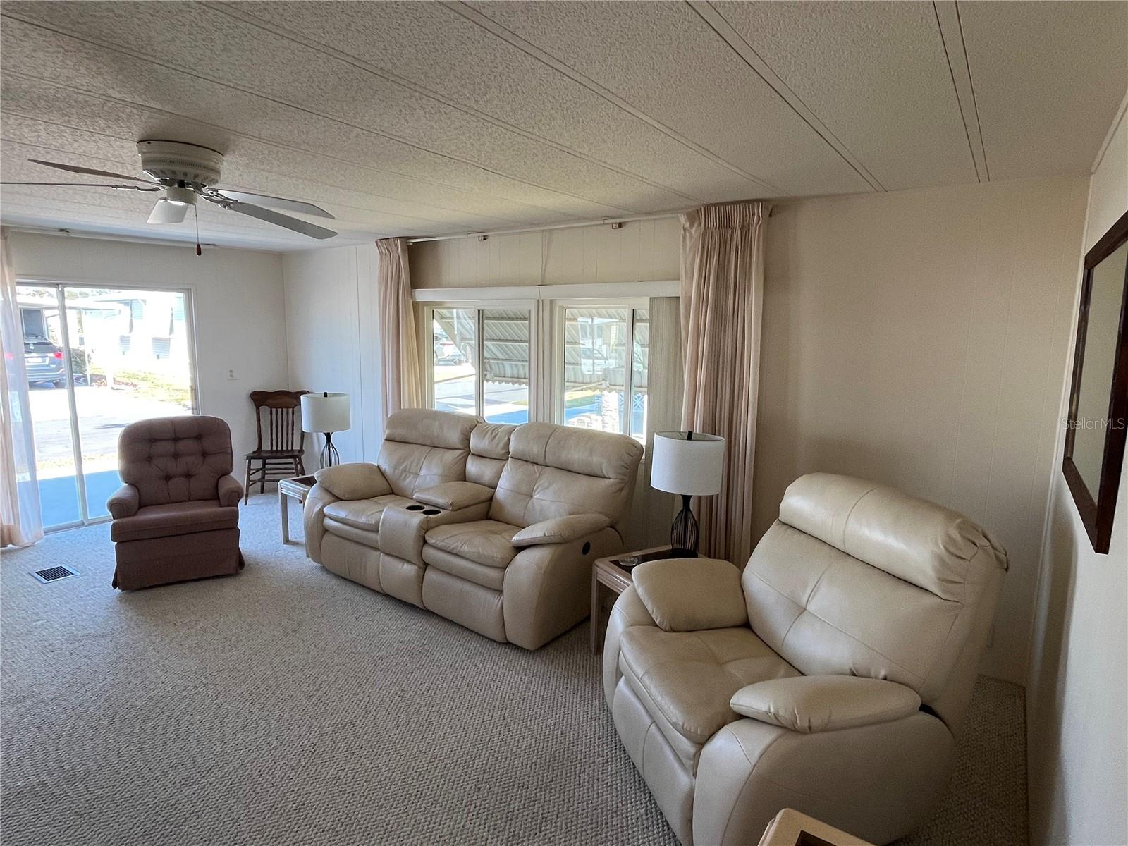 Image 6 of 35 For 416 Vasto Drive