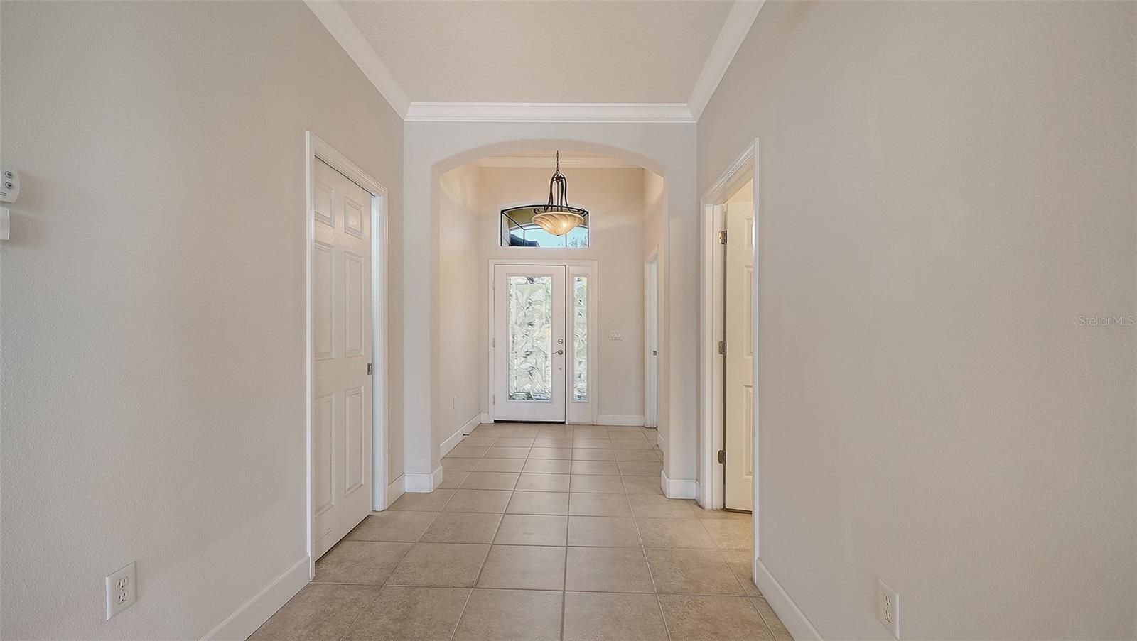 Image 27 of 47 For 20168 Pezzana Drive