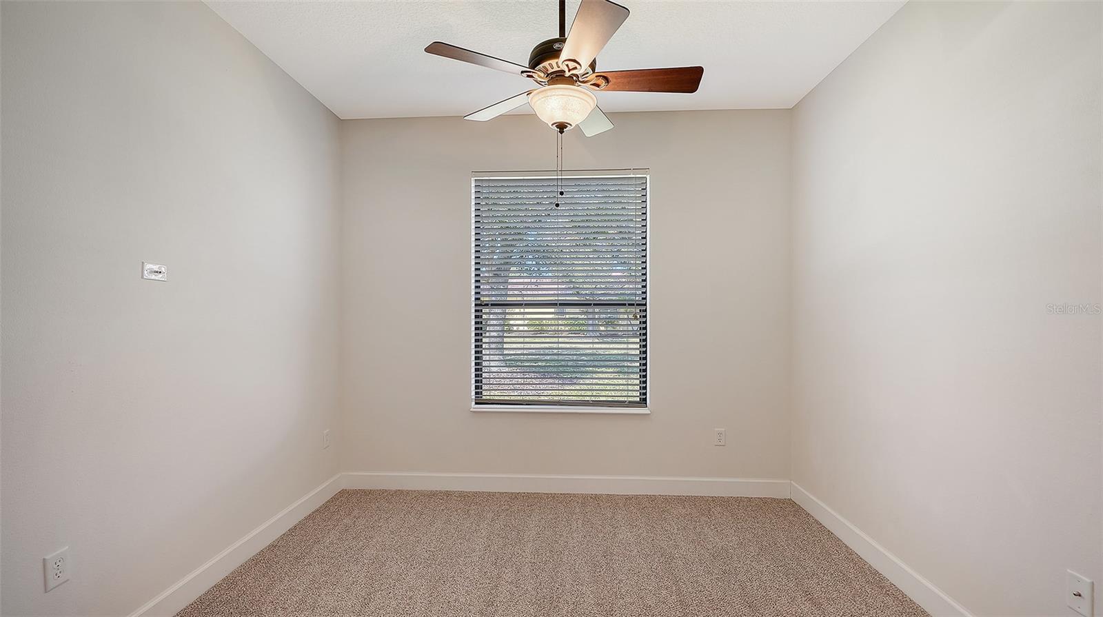 Image 29 of 47 For 20168 Pezzana Drive