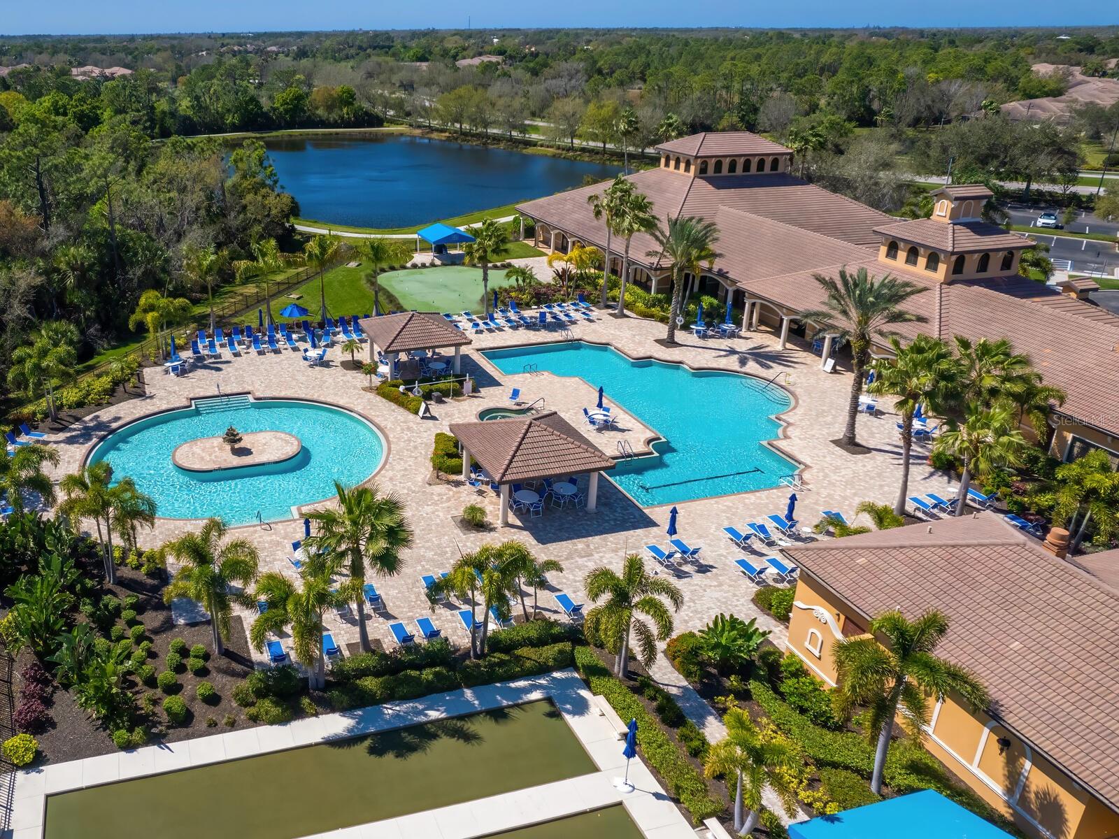 Image 37 of 47 For 20168 Pezzana Drive