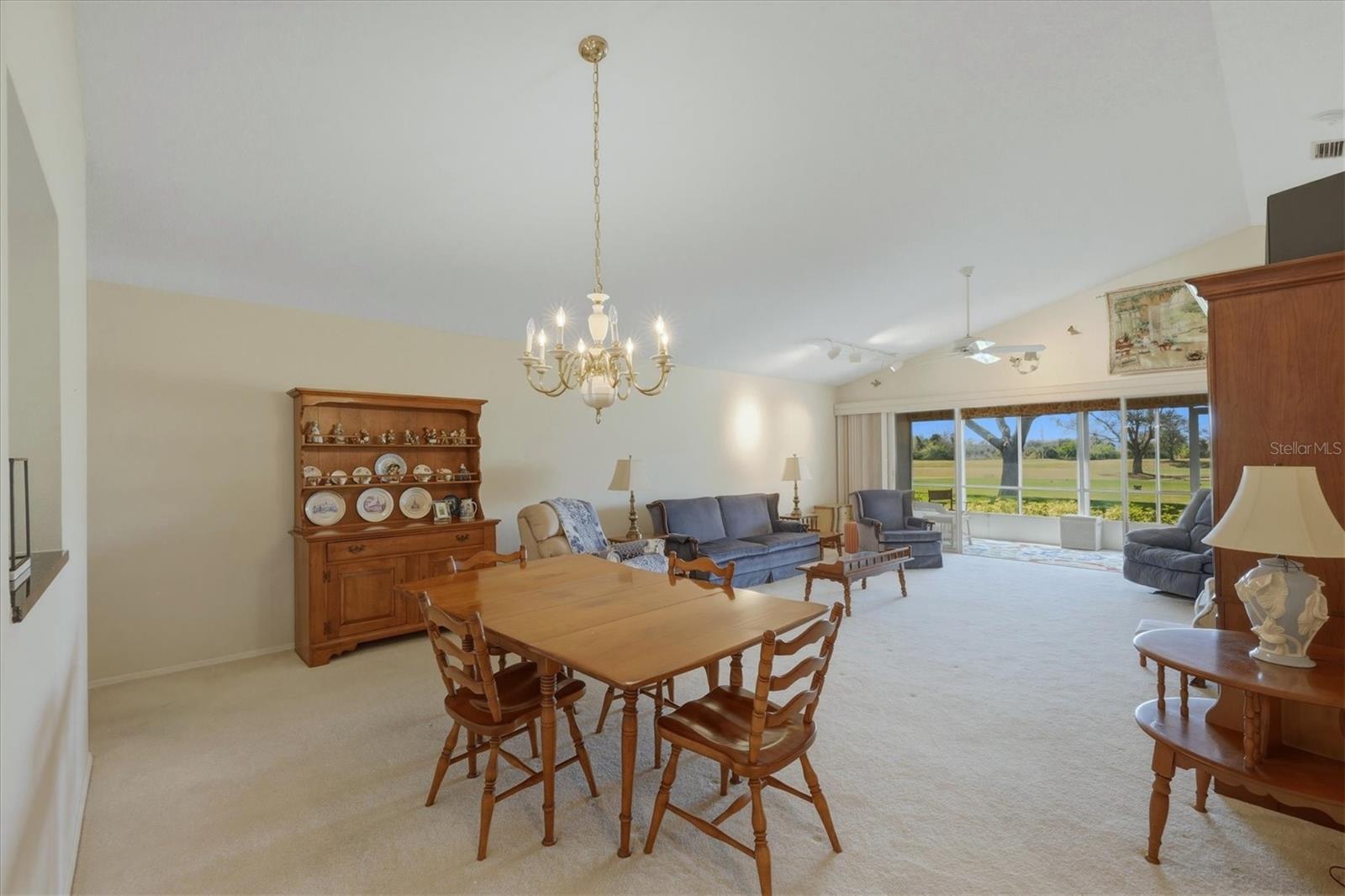 Image 11 of 34 For 625 Ironwood Circle 151