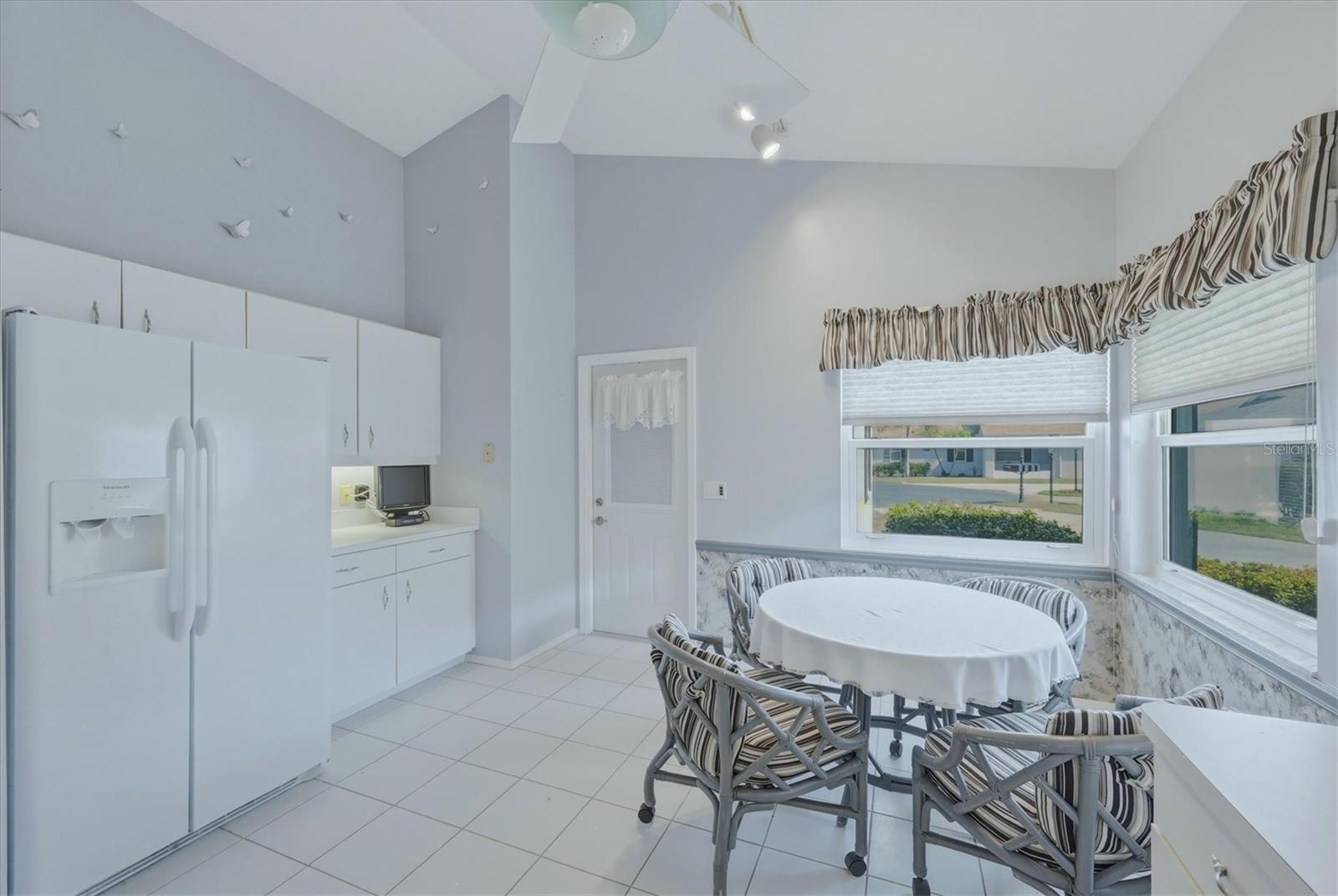 Image 16 of 34 For 625 Ironwood Circle 151