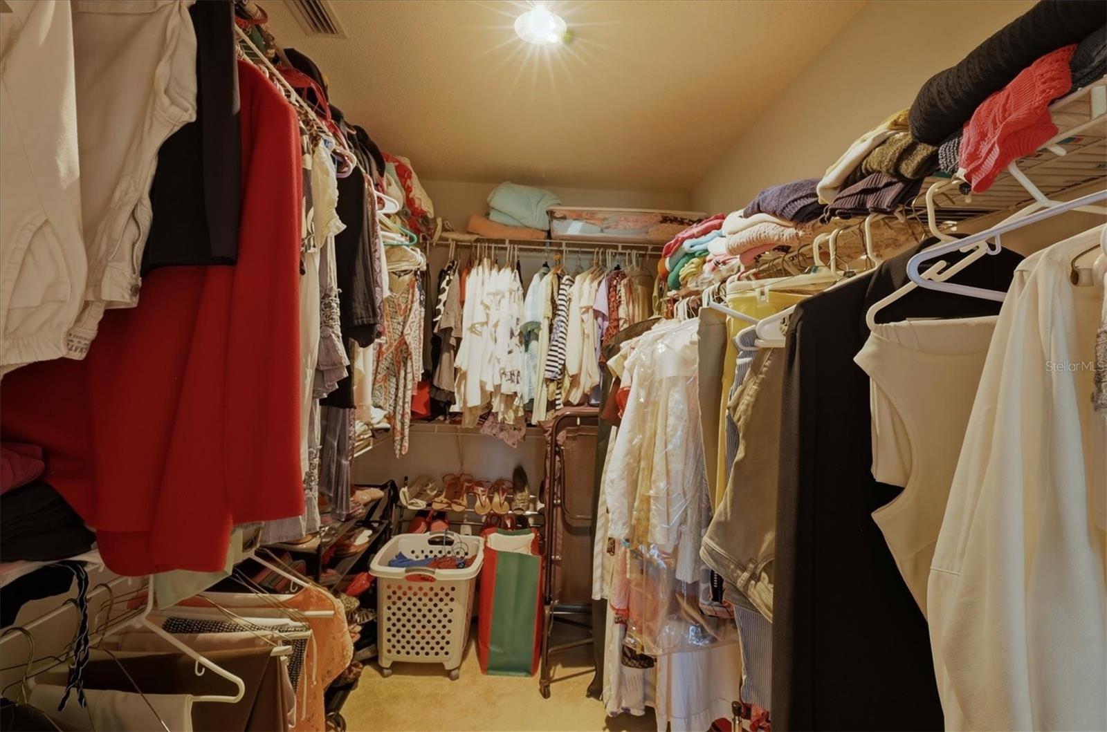 Image 24 of 34 For 625 Ironwood Circle 151