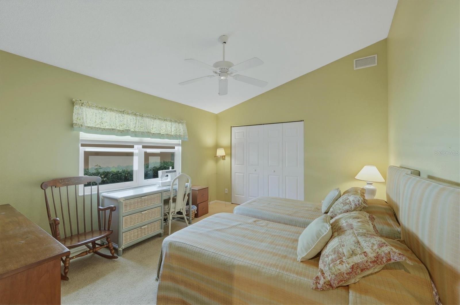 Image 25 of 34 For 625 Ironwood Circle 151