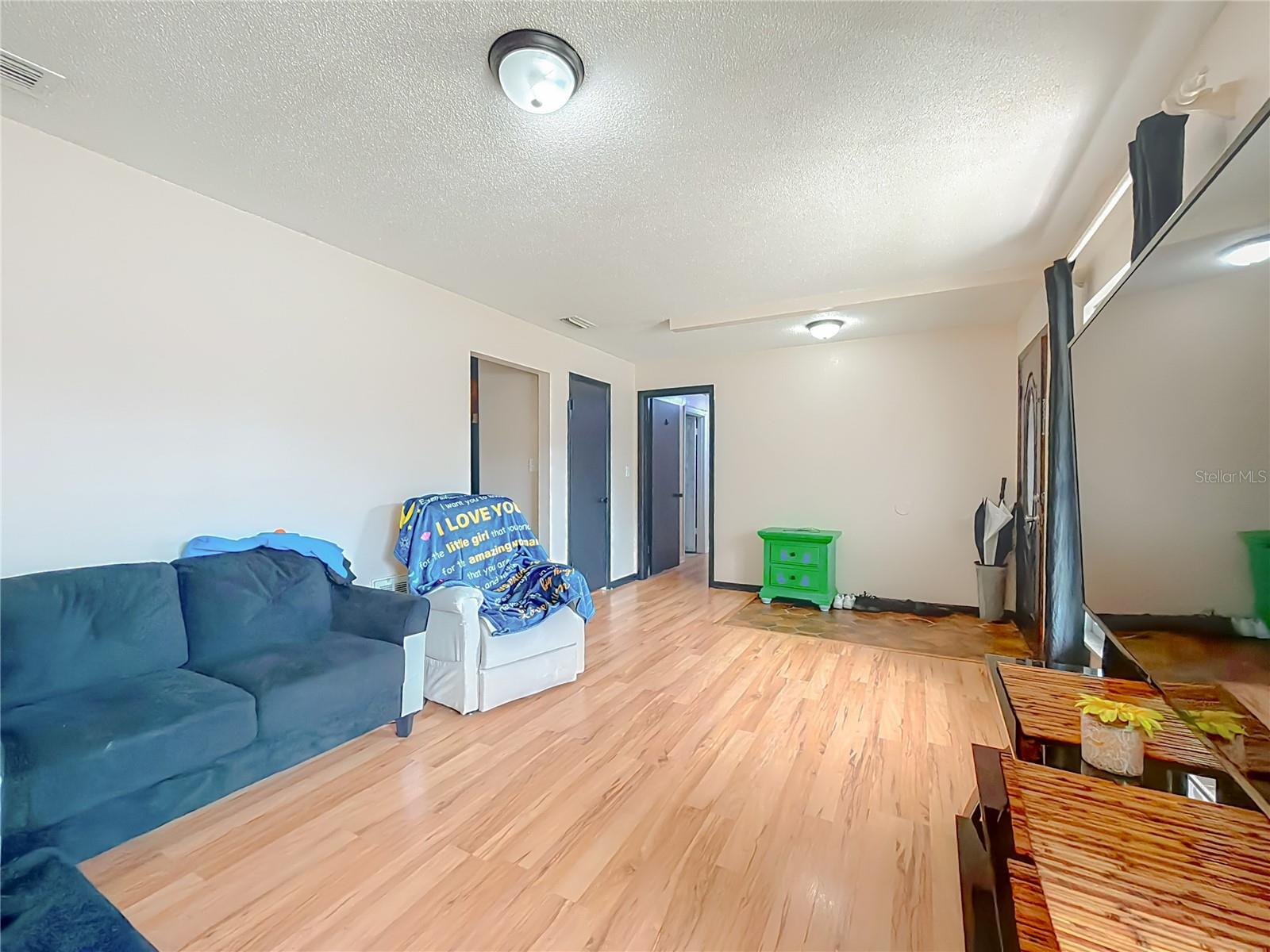 Image 5 of 27 For 1809 6th Street