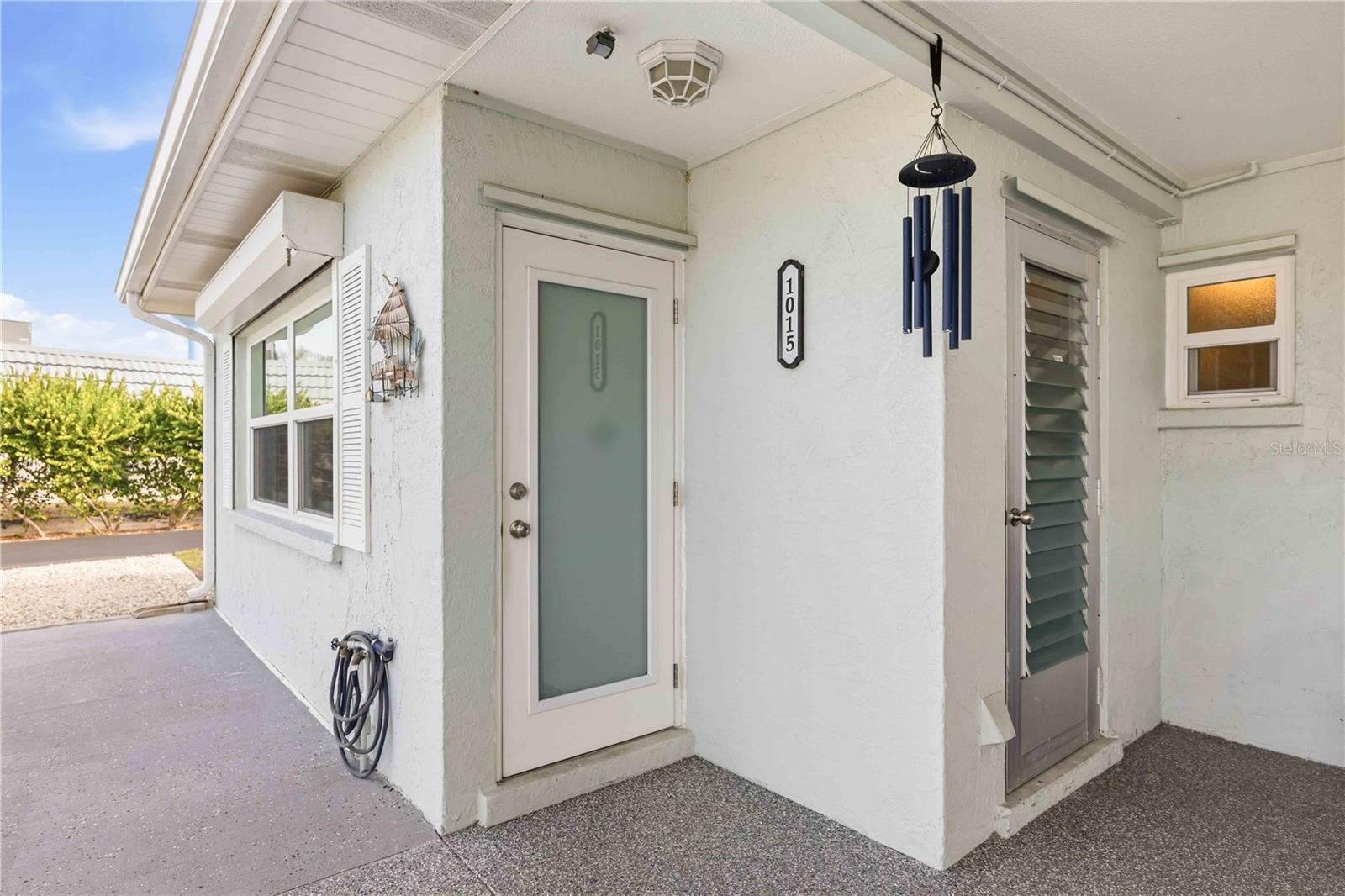 Image 19 of 56 For 1015 Beach Manor Circle 53