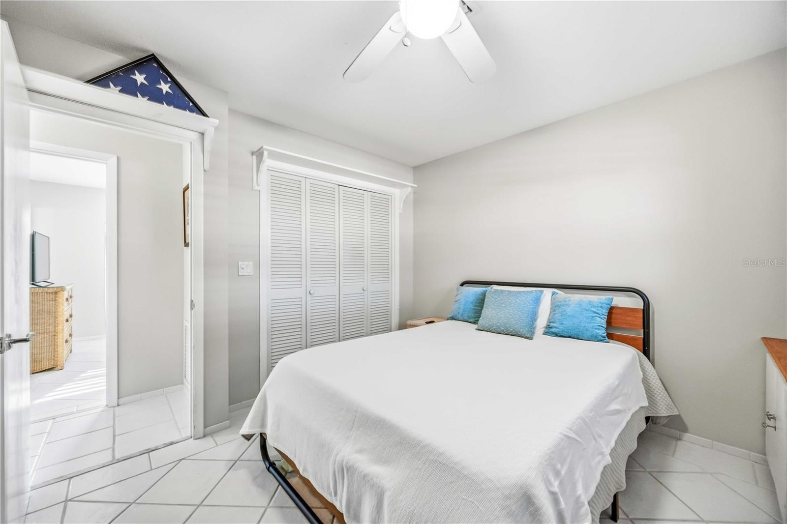 Image 41 of 56 For 1015 Beach Manor Circle 53