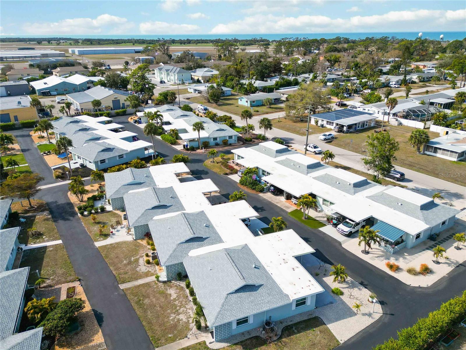 Image 53 of 56 For 1015 Beach Manor Circle 53