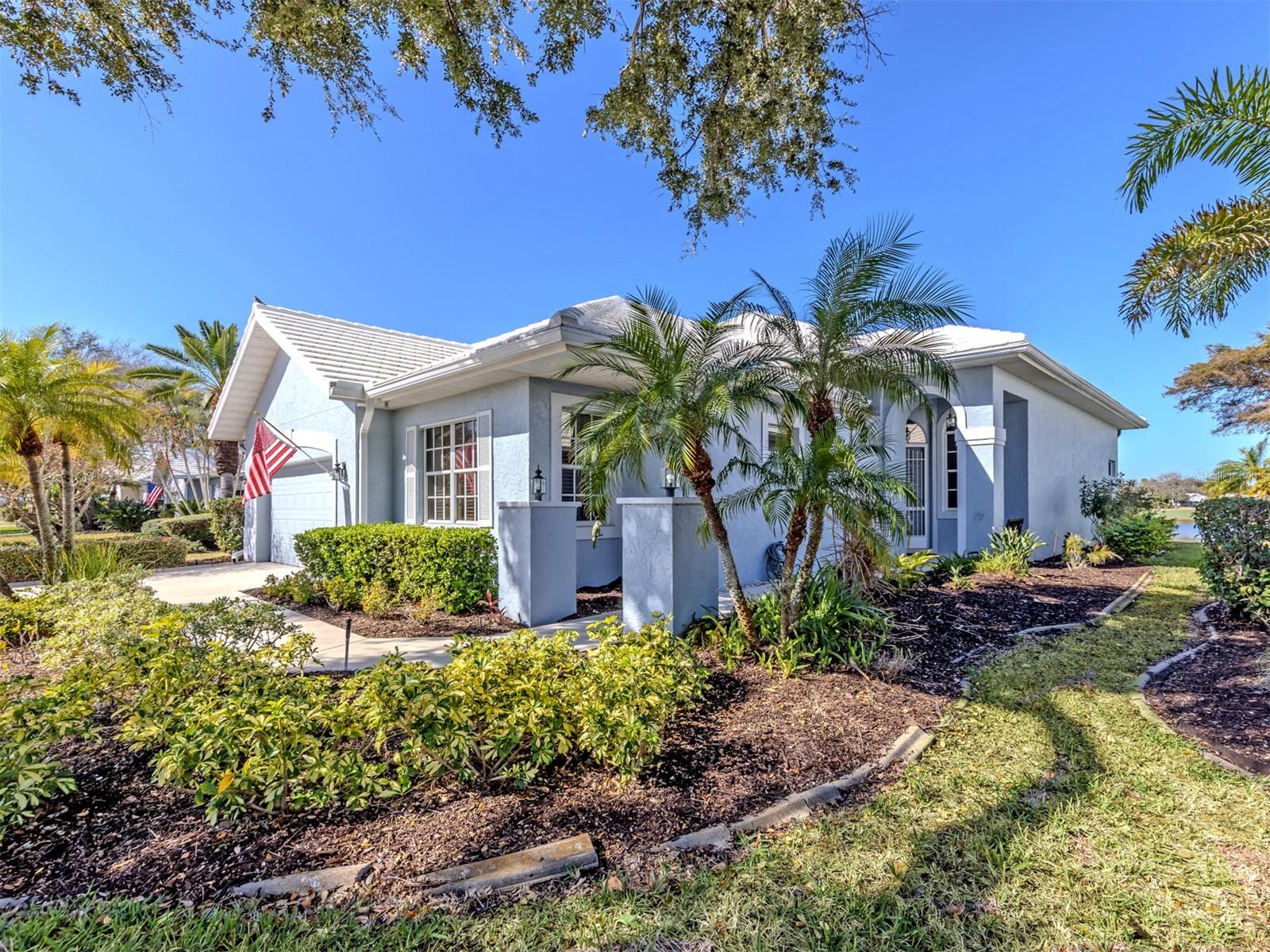 Image 4 of 86 For 620 Crossfield Circle 38