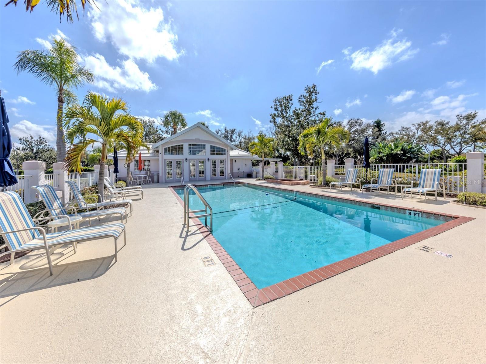 Image 42 of 86 For 620 Crossfield Circle 38