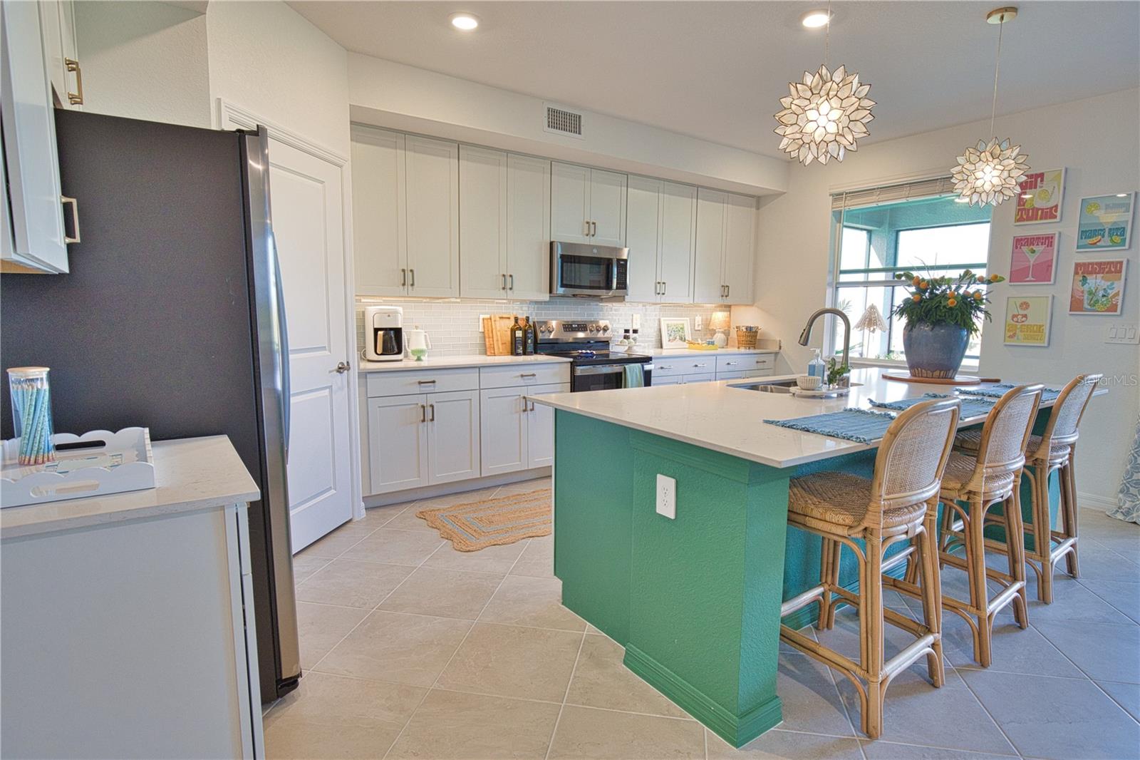 Image 13 of 47 For 17685 Boracay Court 101