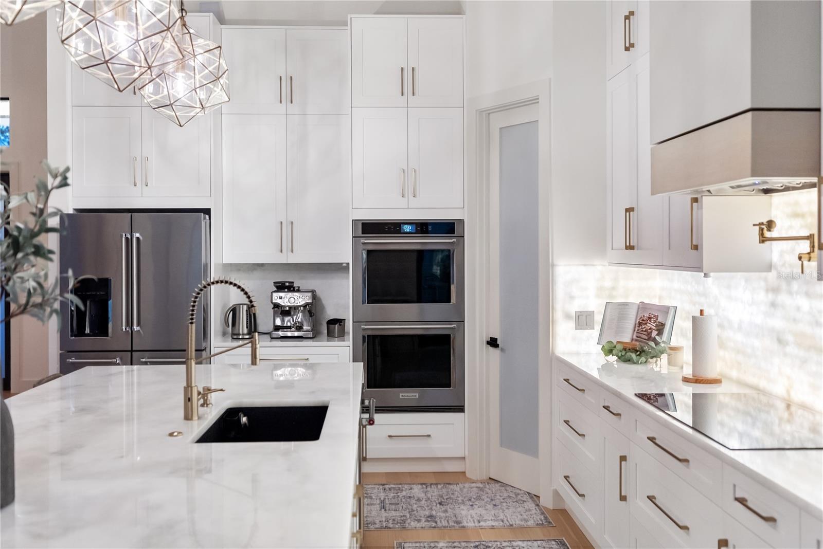 Image 23 of 94 For 13125 Irwin Drive