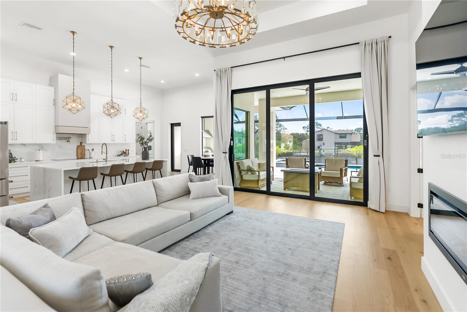 Image 51 of 94 For 13125 Irwin Drive