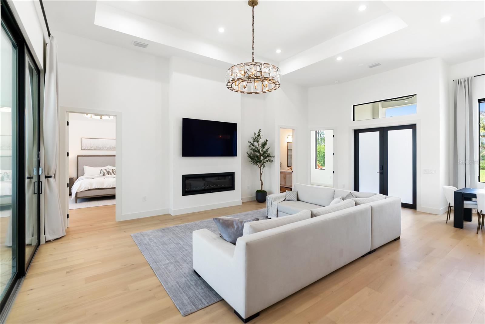 Image 54 of 94 For 13125 Irwin Drive