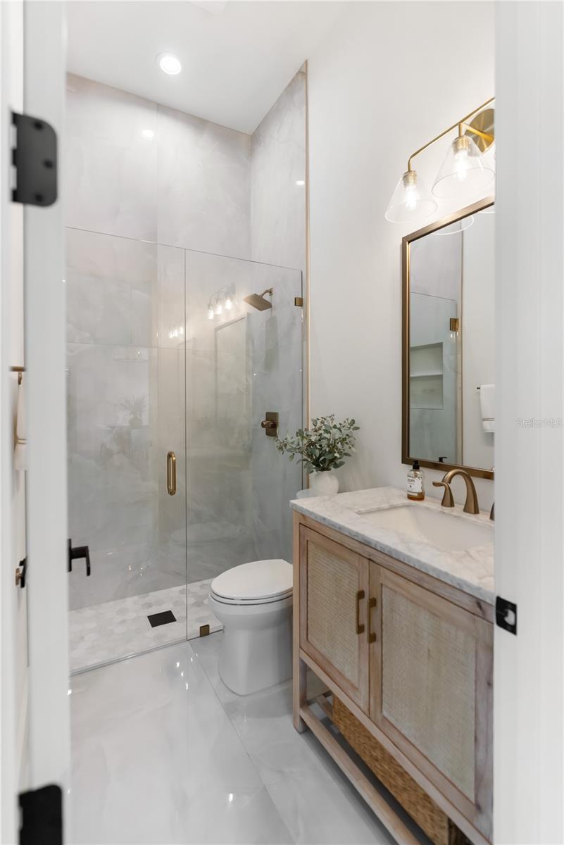 Image 63 of 94 For 13125 Irwin Drive