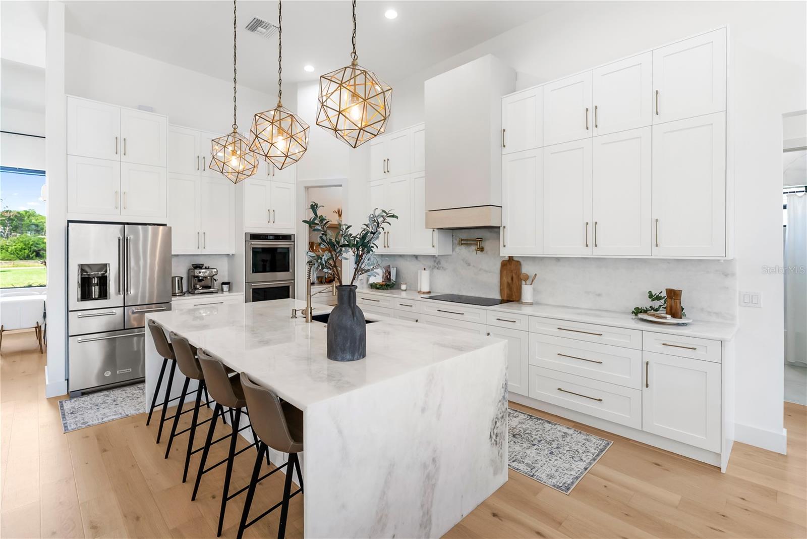 Image 75 of 94 For 13125 Irwin Drive