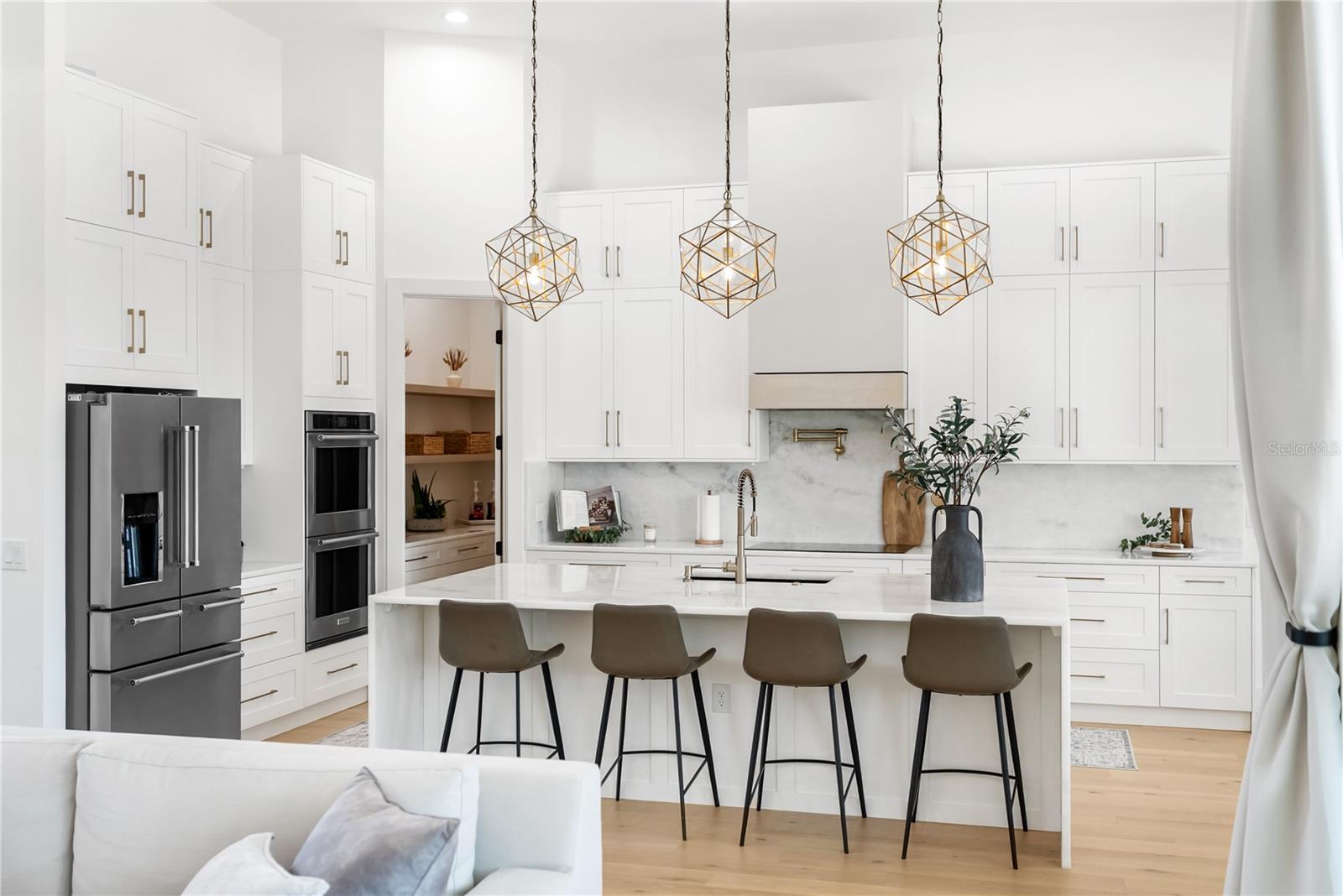 Image 76 of 94 For 13125 Irwin Drive