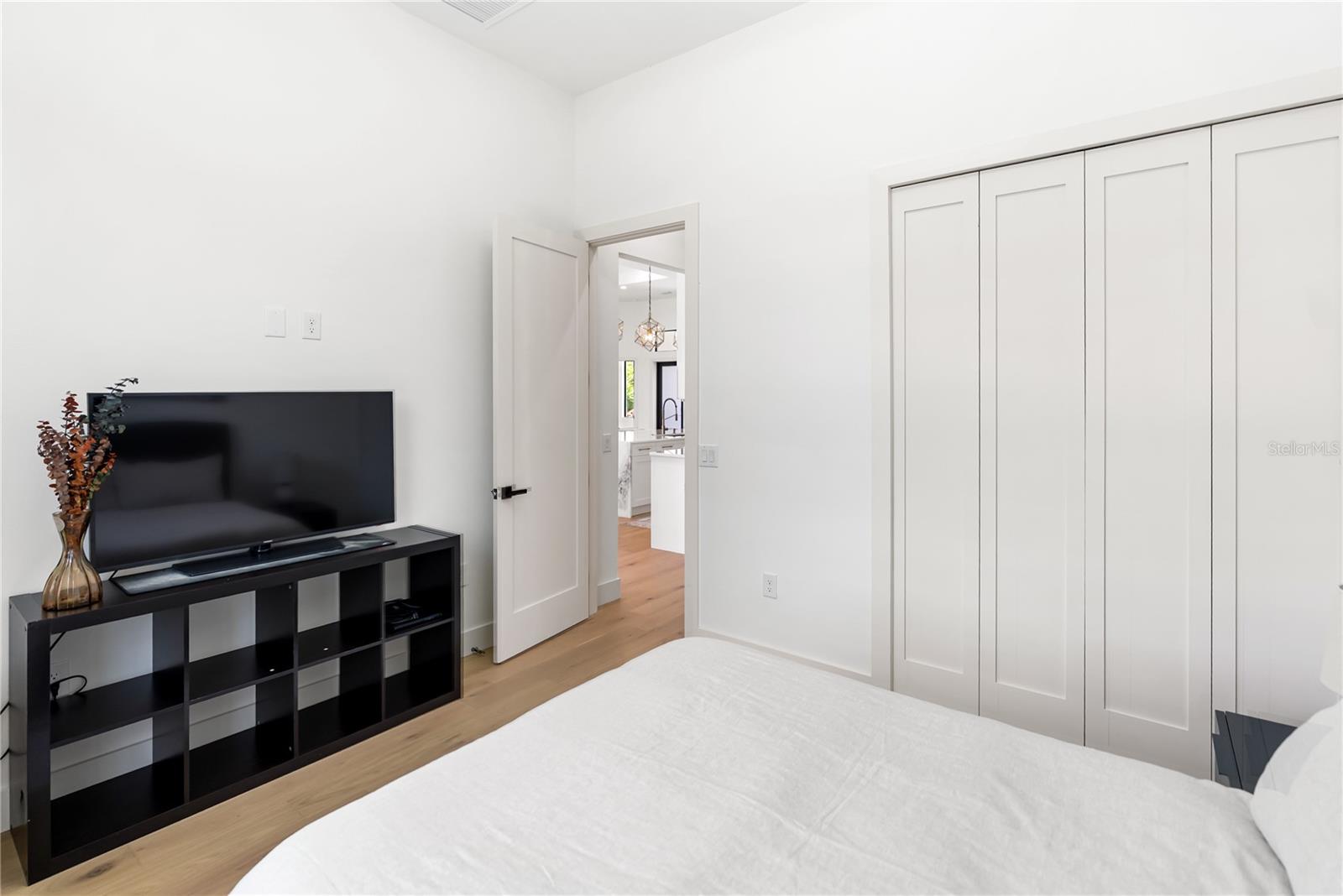 Image 82 of 94 For 13125 Irwin Drive