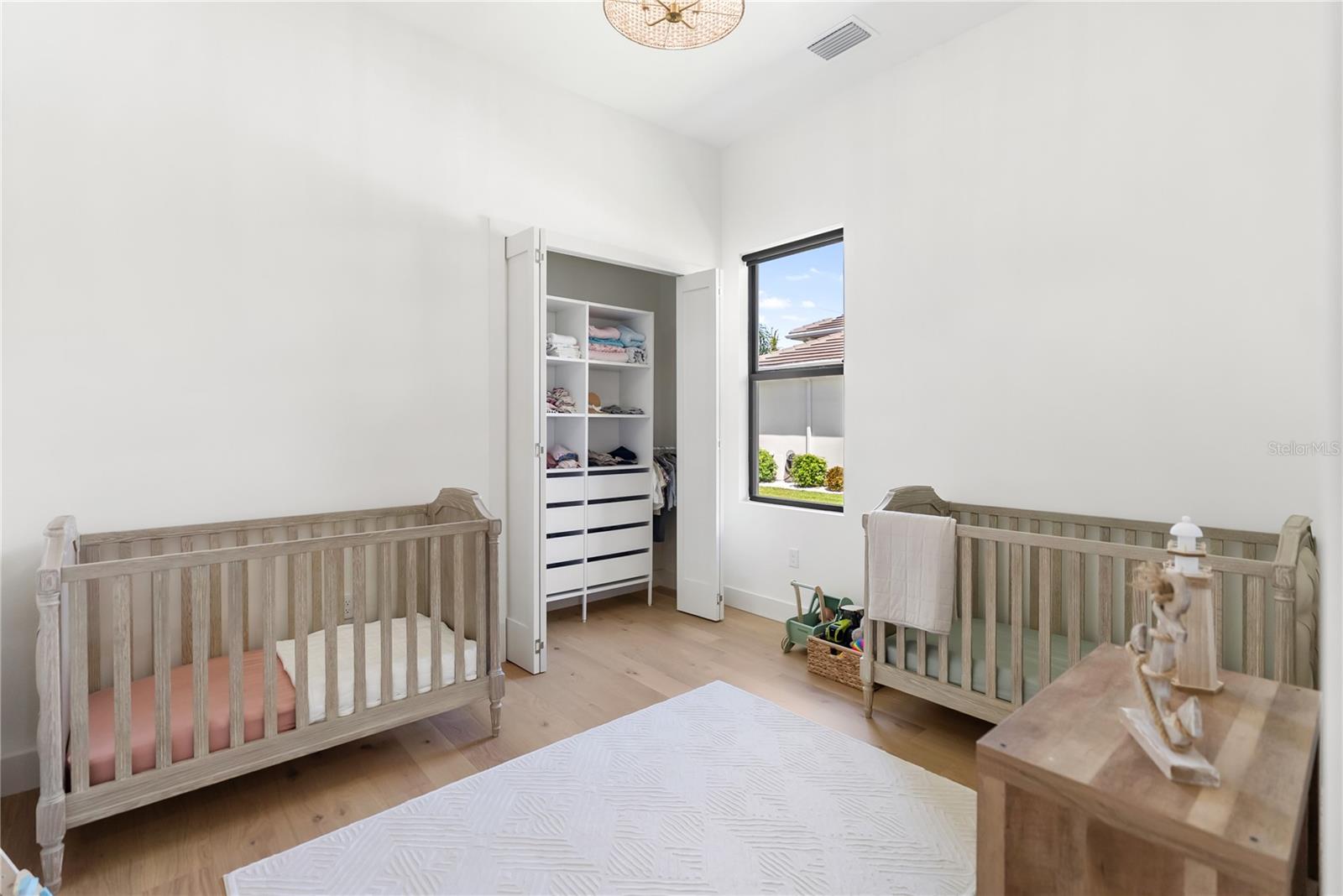 Image 83 of 94 For 13125 Irwin Drive