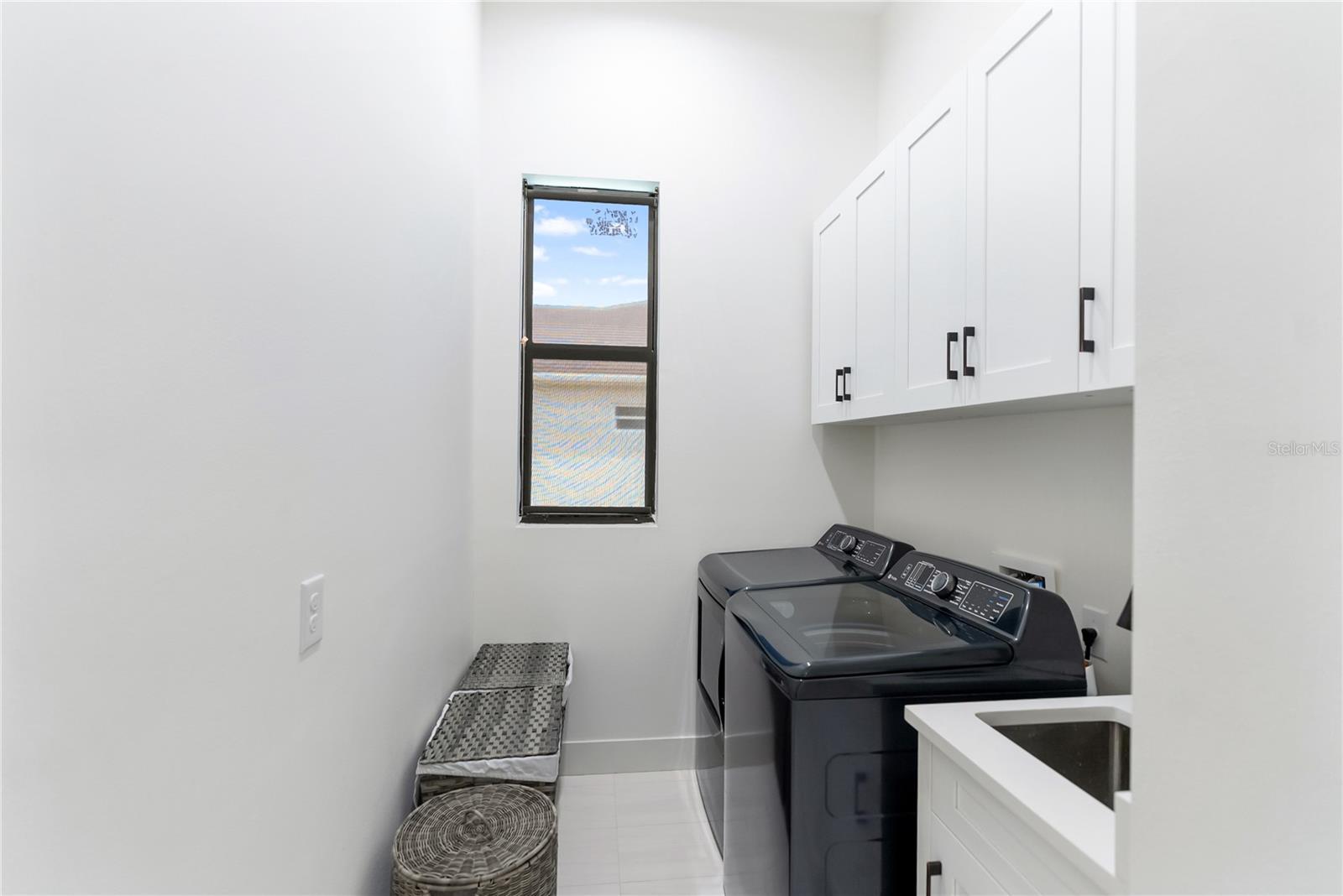 Image 86 of 94 For 13125 Irwin Drive