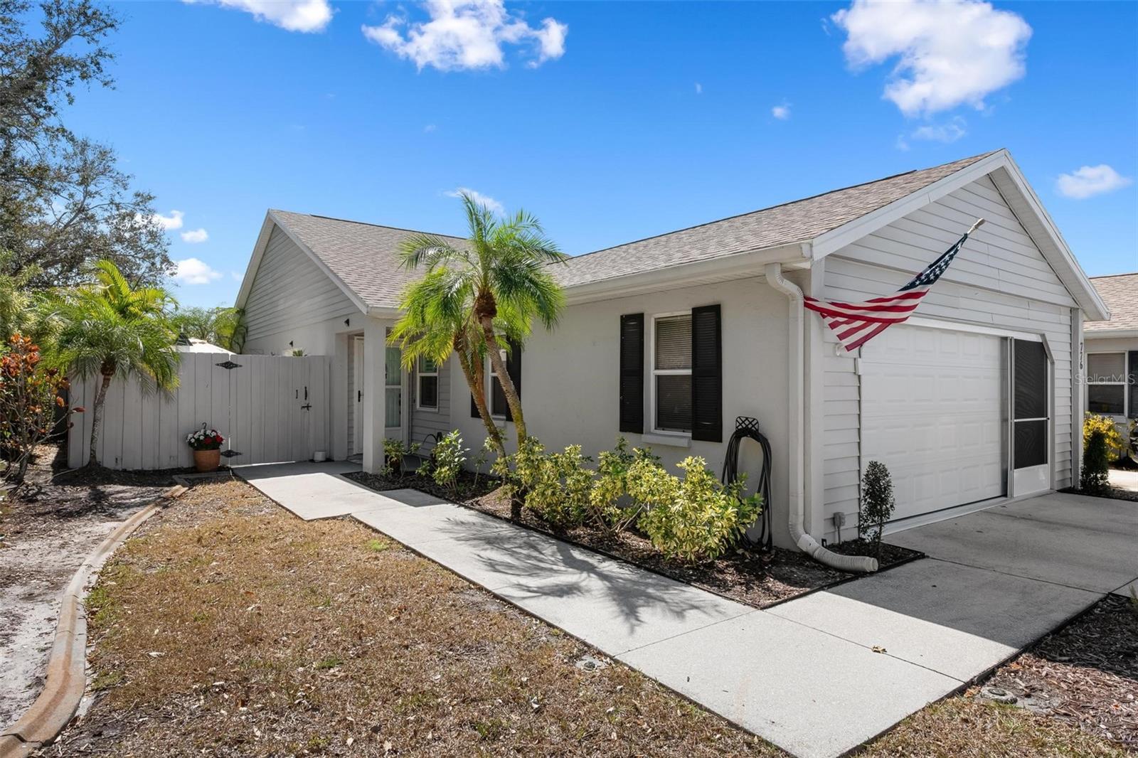 Image 36 of 50 For 776 Wedgewood Court 109