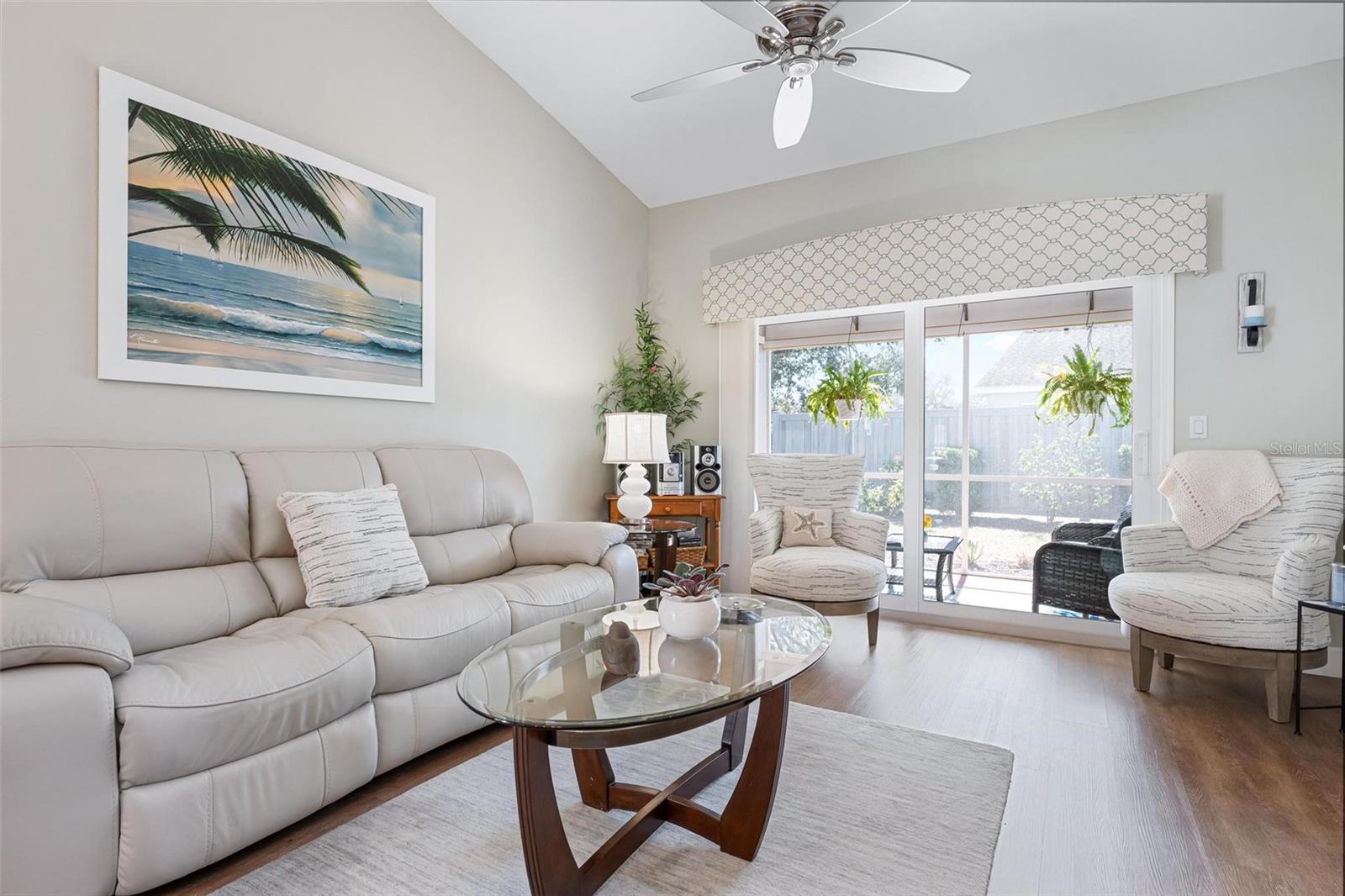 Image 9 of 50 For 776 Wedgewood Court 109