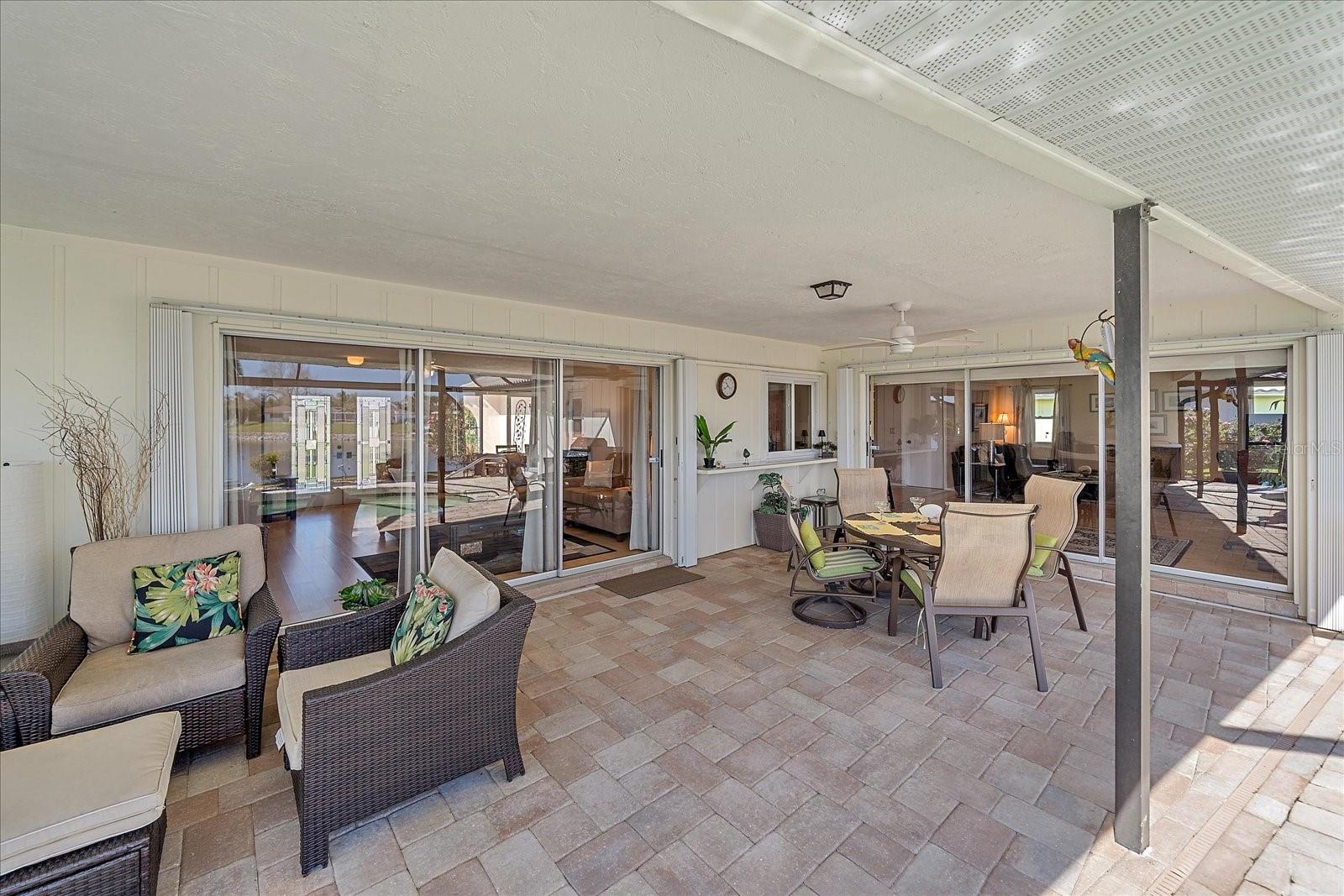 Listing photo id 39 for 1824 Raintree Lane