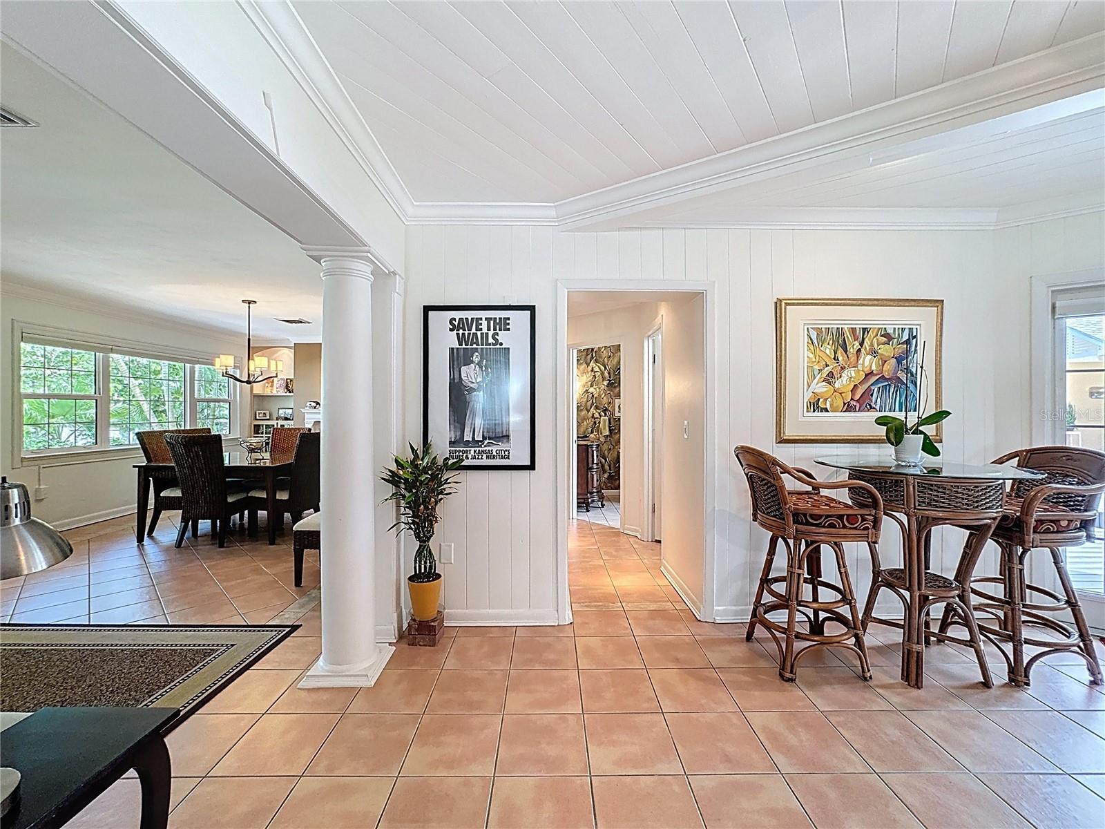 Image 13 of 48 For 337 Harbor Drive S