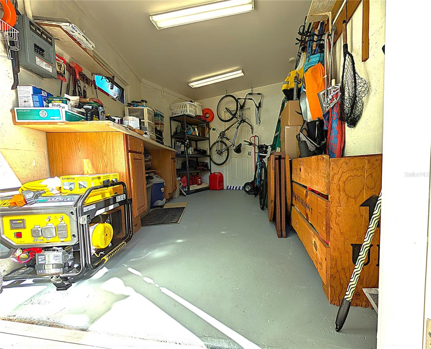 Image 30 of 48 For 337 Harbor Drive S