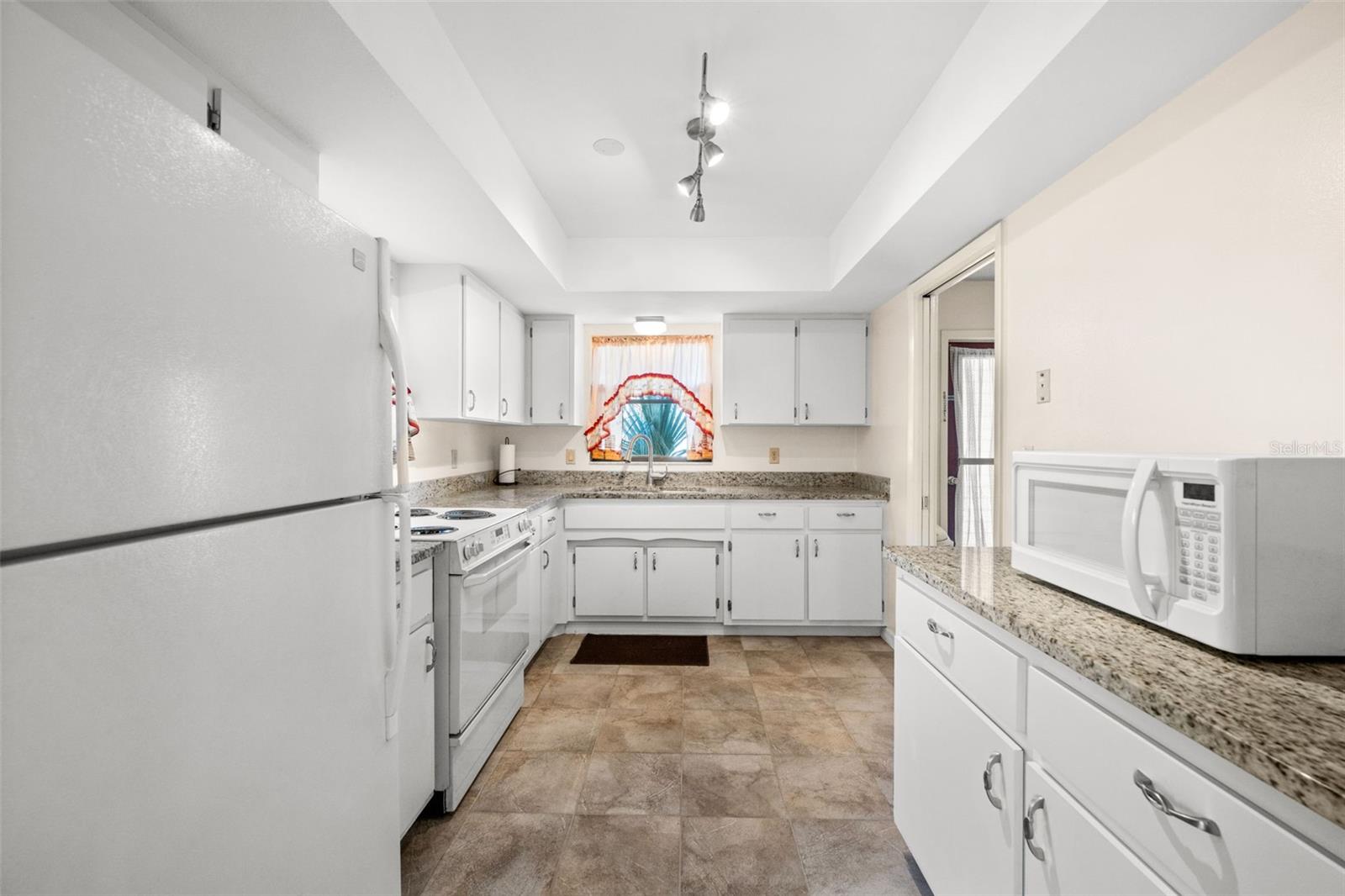 Image 13 of 28 For 3264 Virginia Road