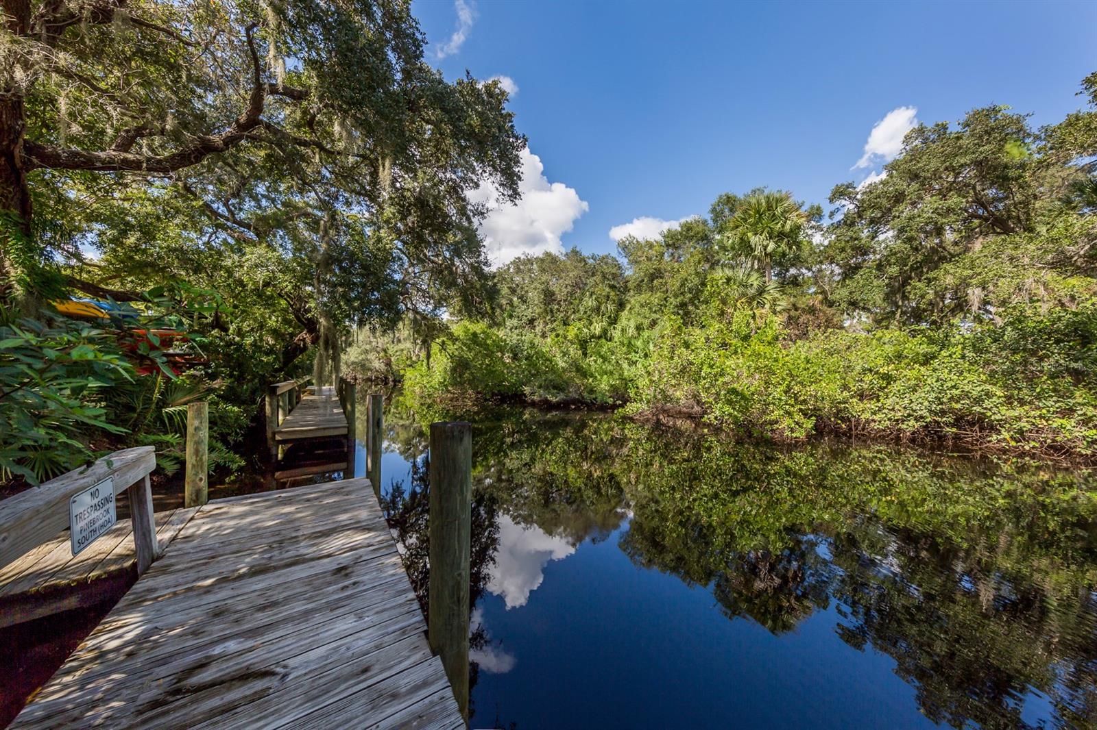 Image 49 of 82 For 601 Pinebrook Crescent 1