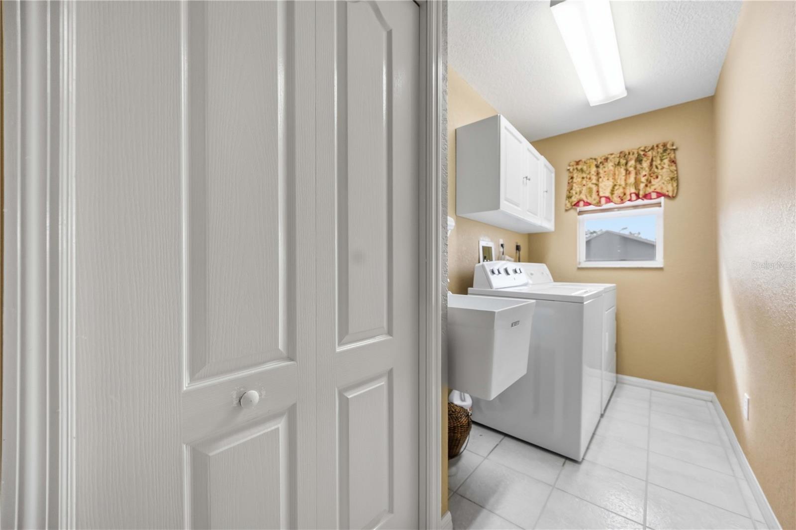 Image 33 of 54 For 55 Clubhouse Road