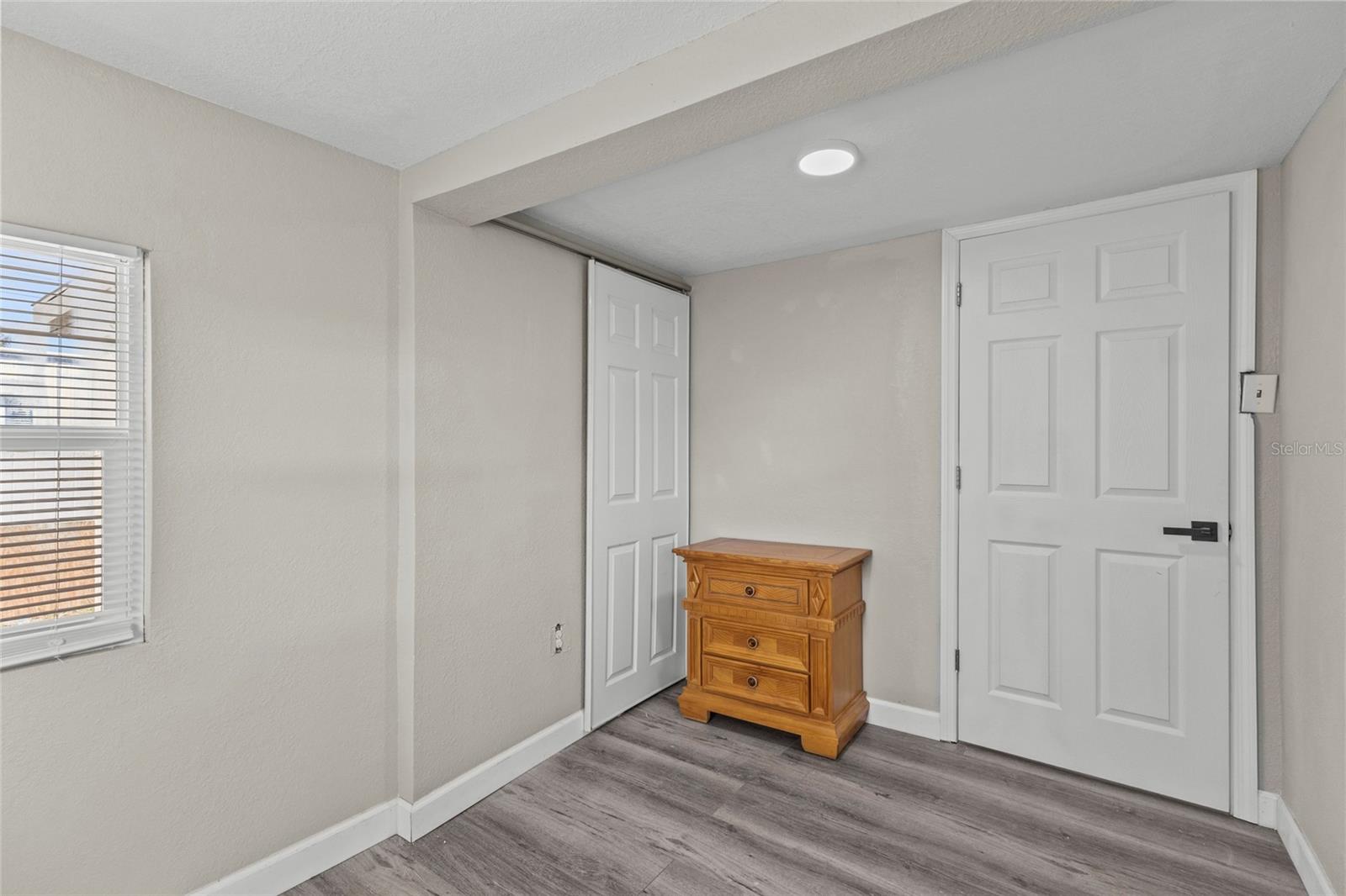 Image 16 of 21 For 1707 Scotties Place